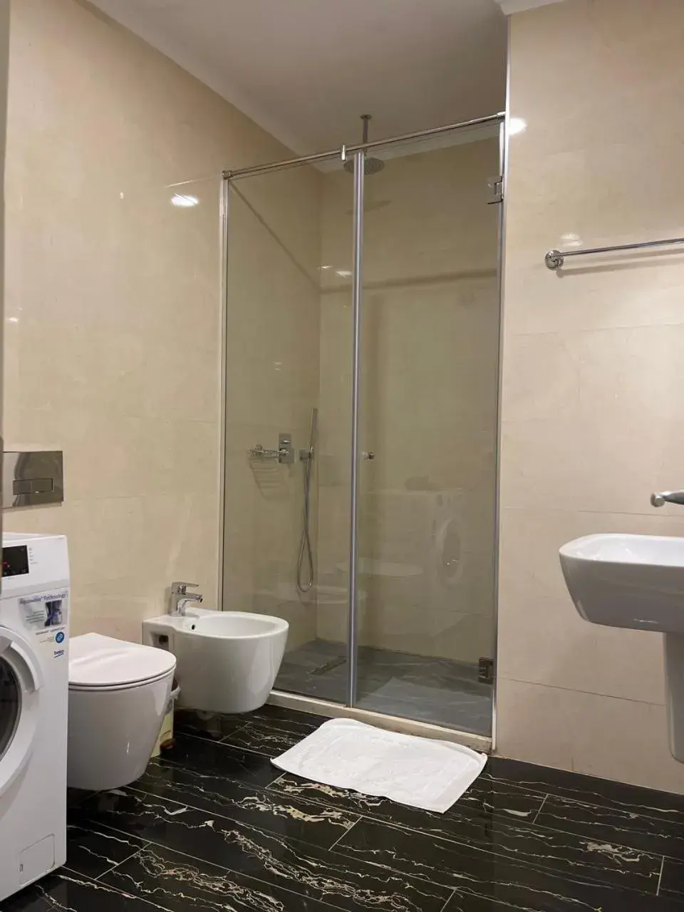 Standard Apartment in Sunrise Luxury Apartments Standard Apartment in Sunrise Luxury Apartments