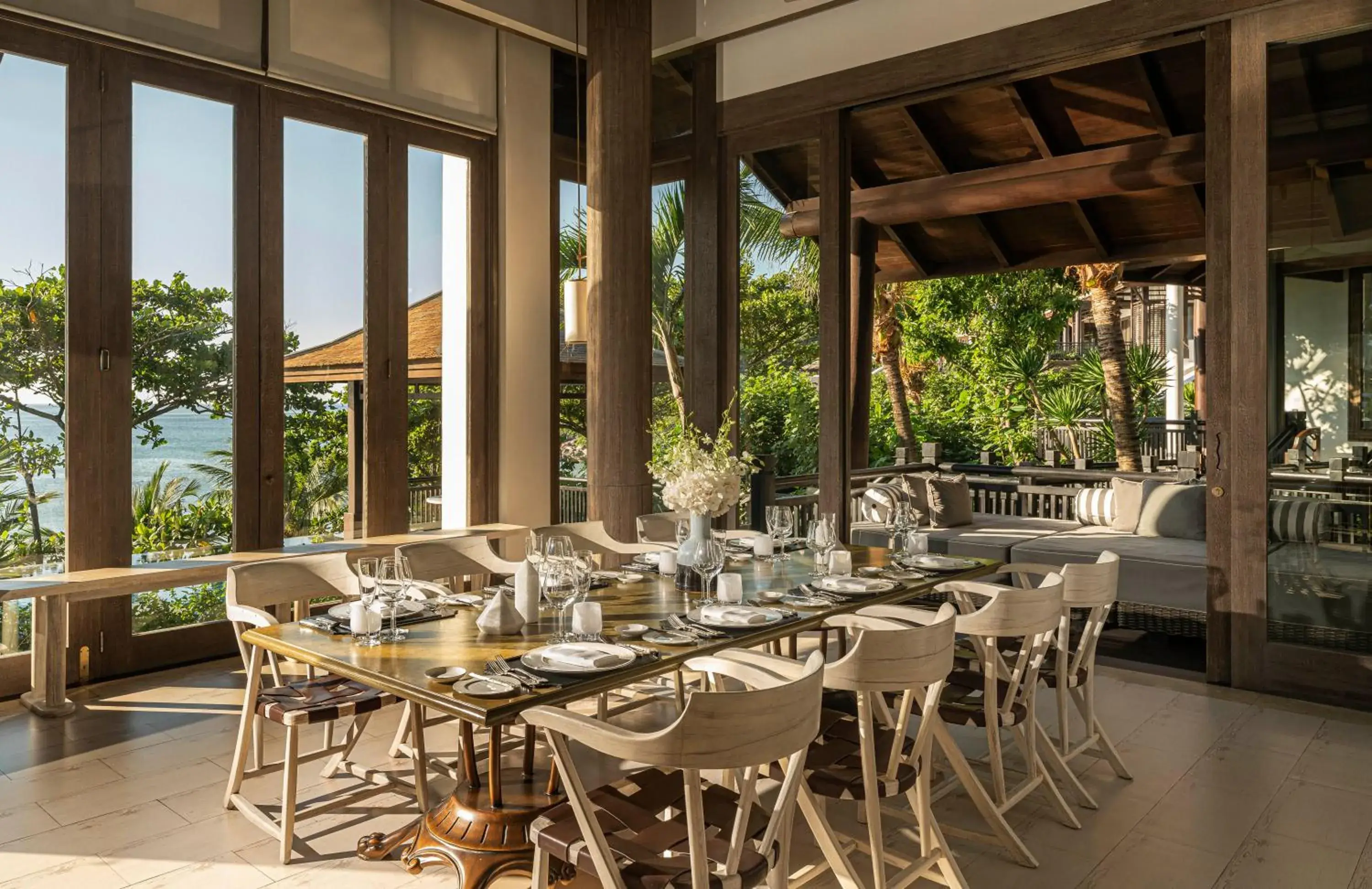 Living room in InterContinental Danang Sun Peninsula Resort by IHG Living room in InterContinental Danang Sun Peninsula Resort by IHG