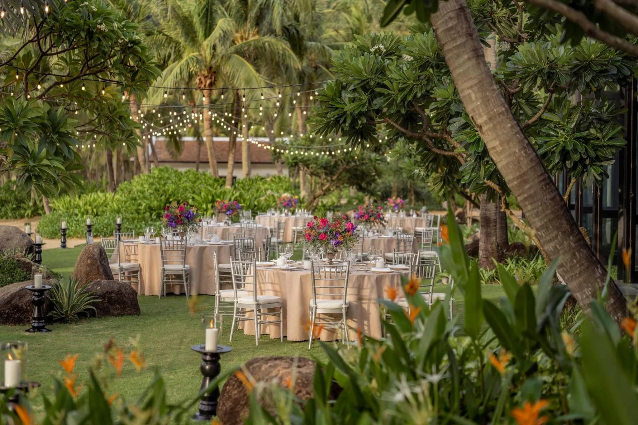 Meeting/conference room in InterContinental Danang Sun Peninsula Resort by IHG