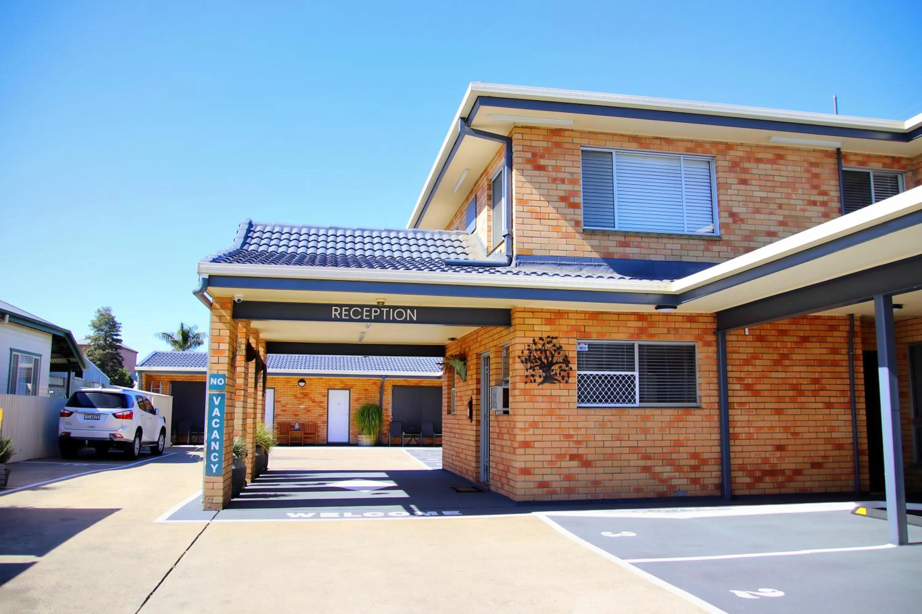 Property building in Squatters Homestead Motel