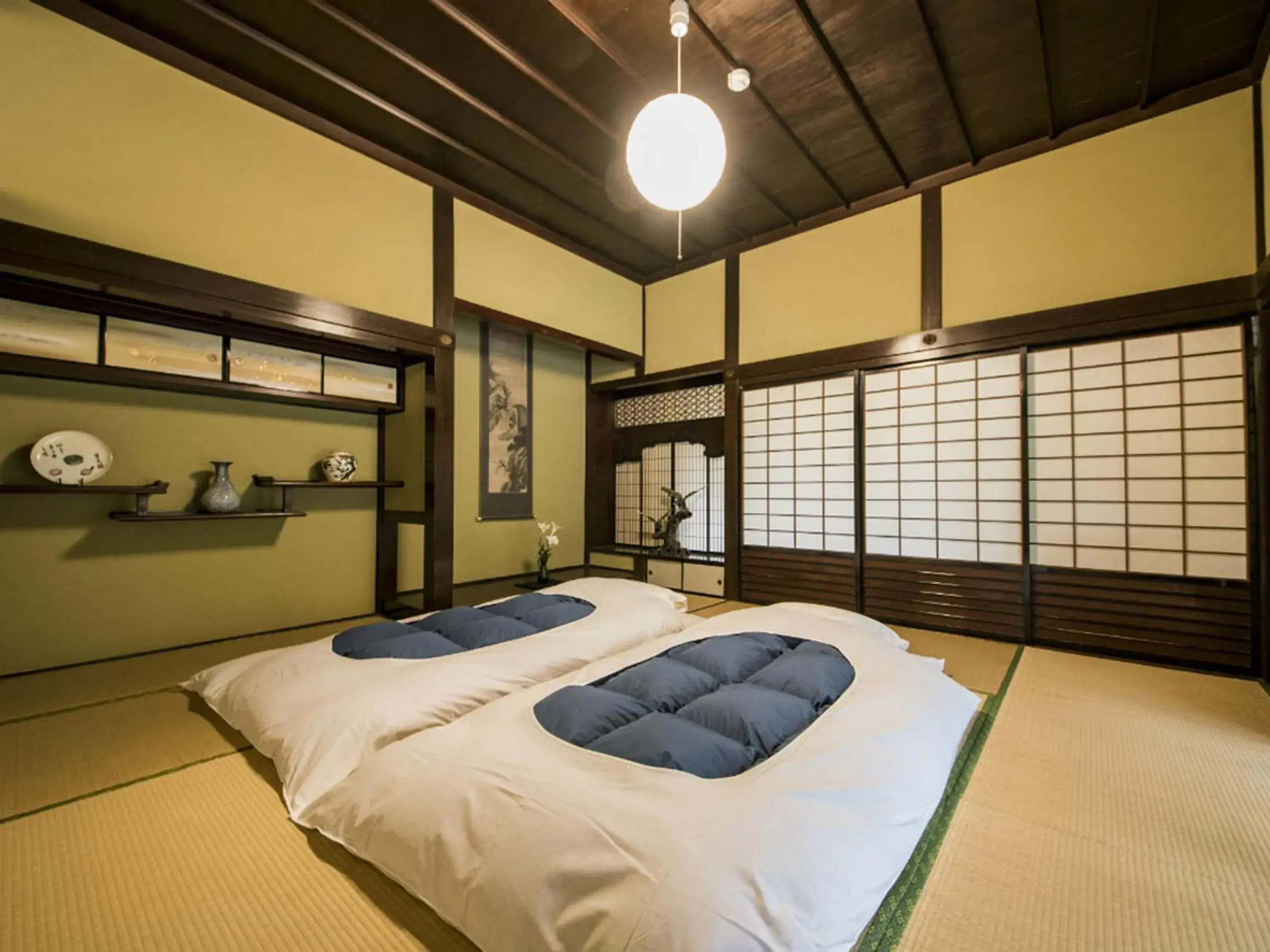 Photo of the whole room, Bed in 瀧乃元 近藤家(Kondoke-Inn) Photo of the whole room, Bed in 瀧乃元 近藤家(Kondoke-Inn)
