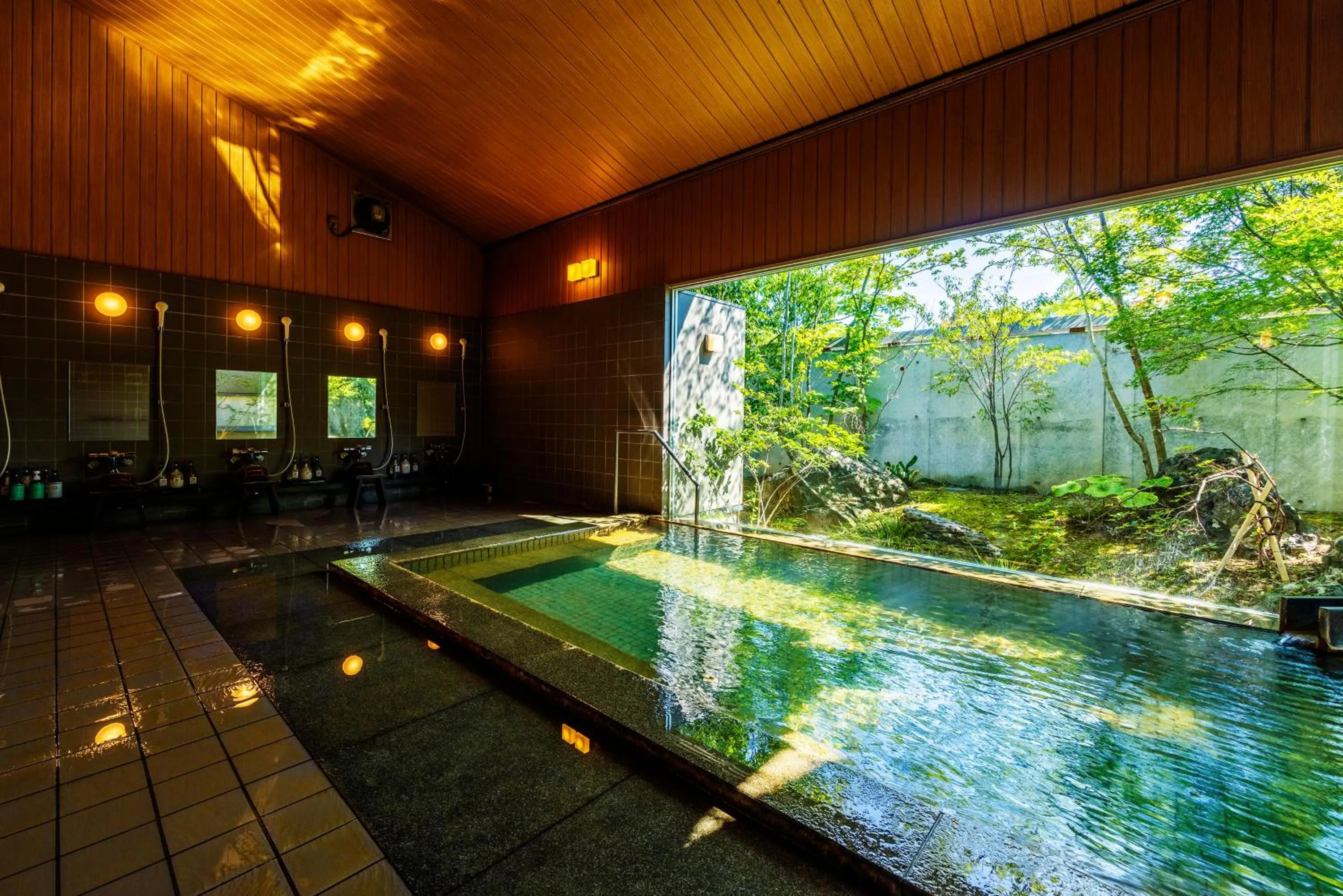 Bathroom in Ryokan Marumo