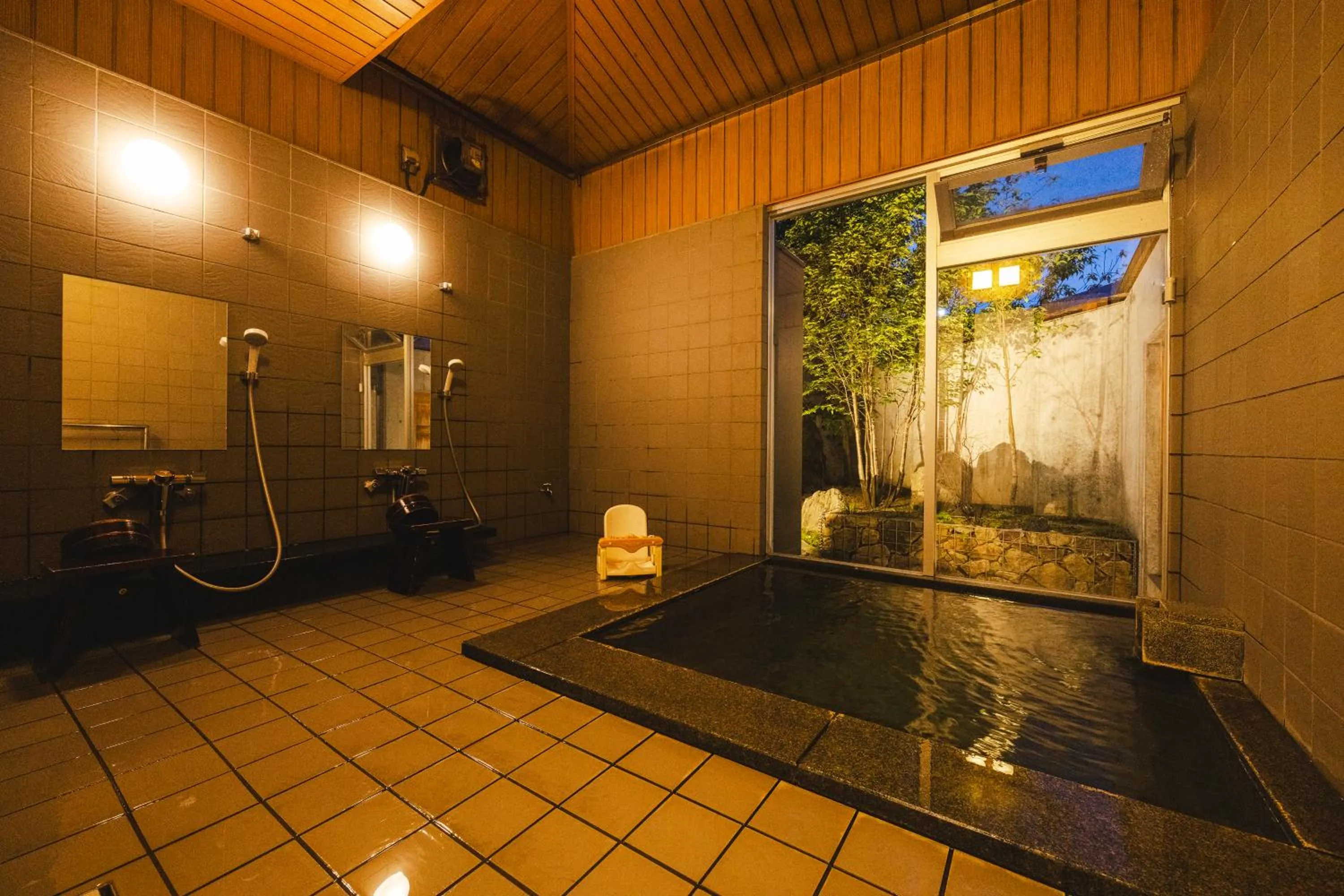 Bathroom in Ryokan Marumo
