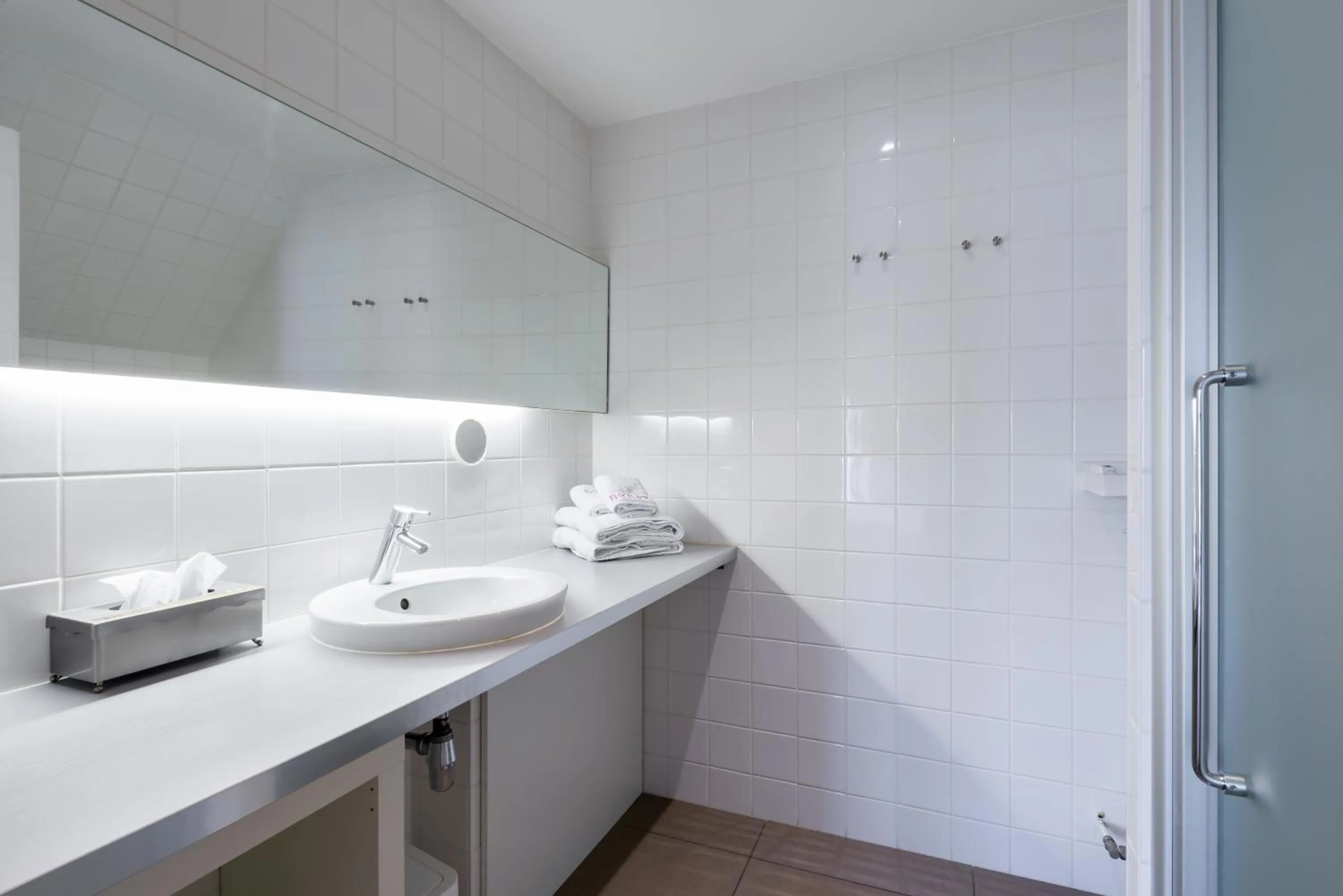 Bathroom in B&B visavis