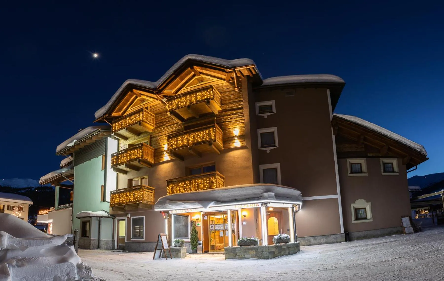 Property building in Hotel Centro's