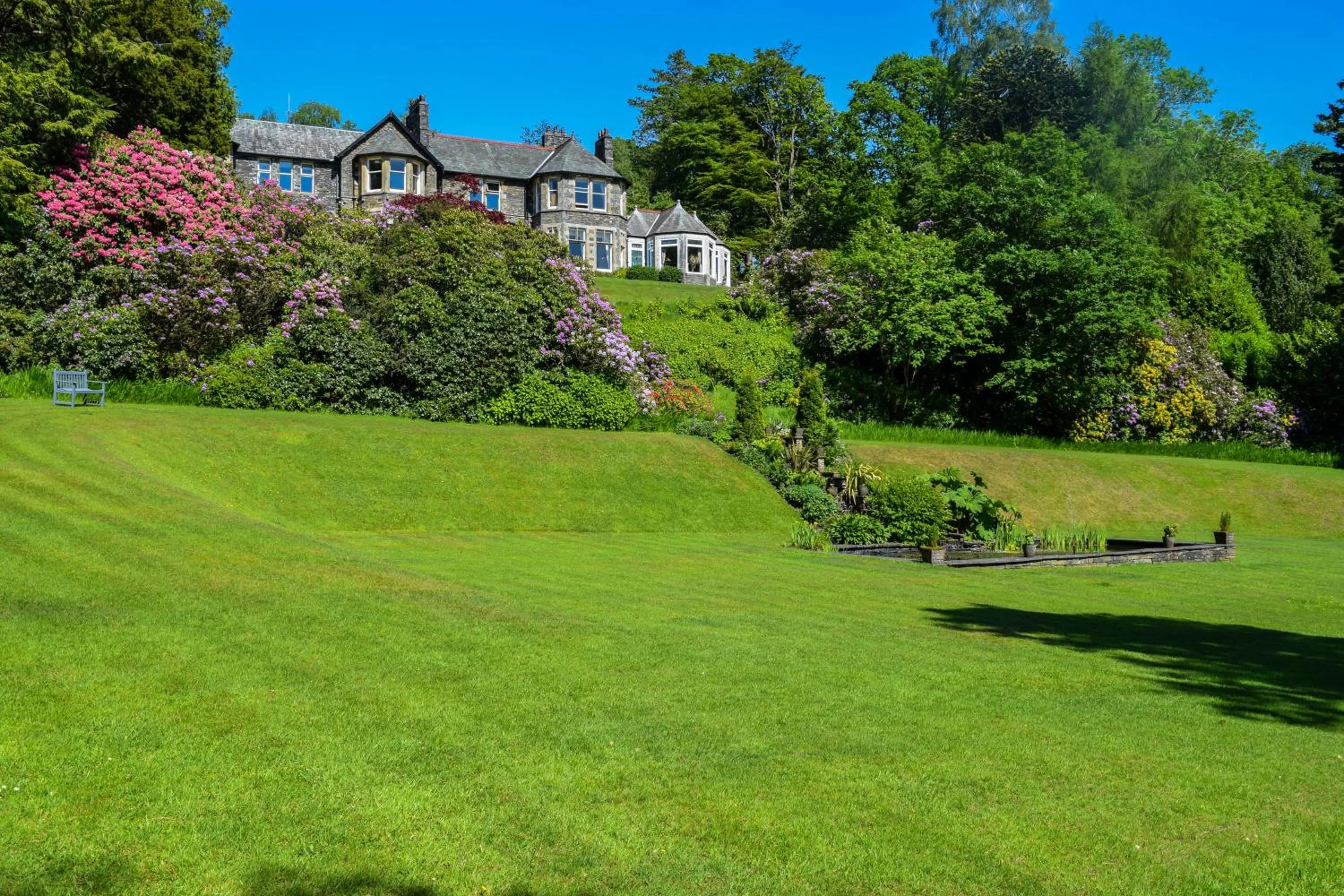 Garden in Merewood Country House Hotel