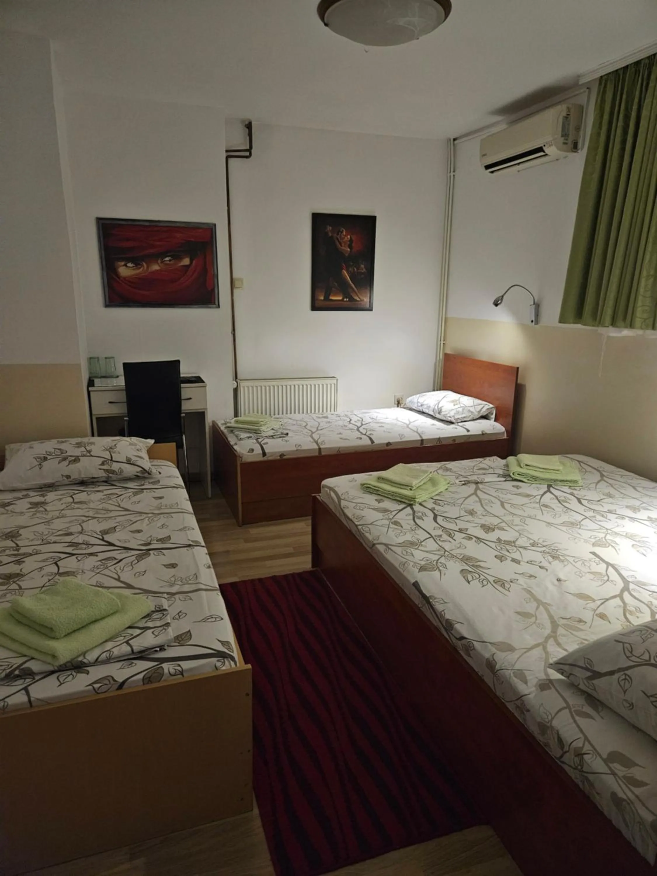 Classic Quadruple Room in Apartments Imper - IMD