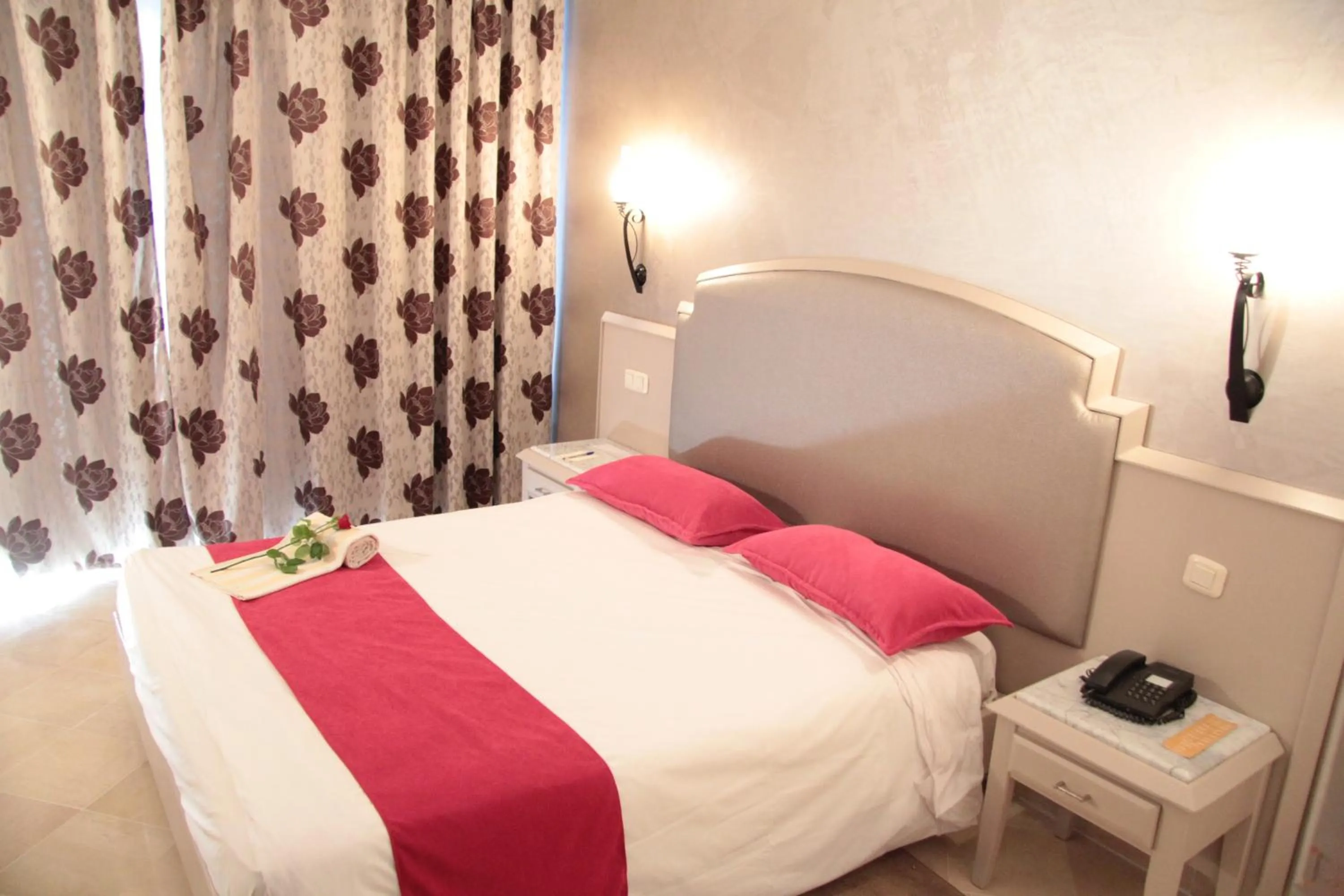 Bedroom, Bed in El Kantaoui Center