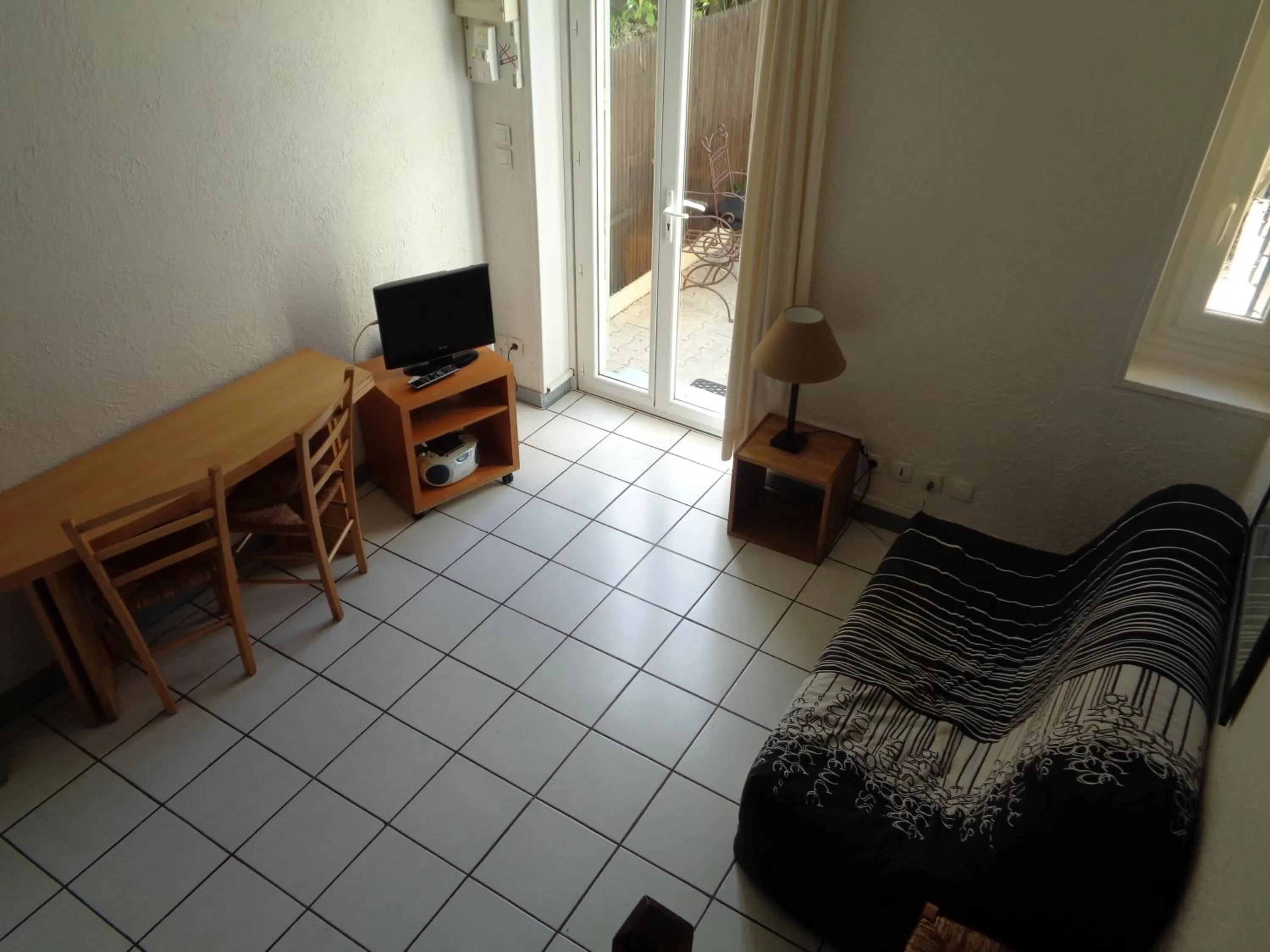 Seating area in Croisette-Oasis