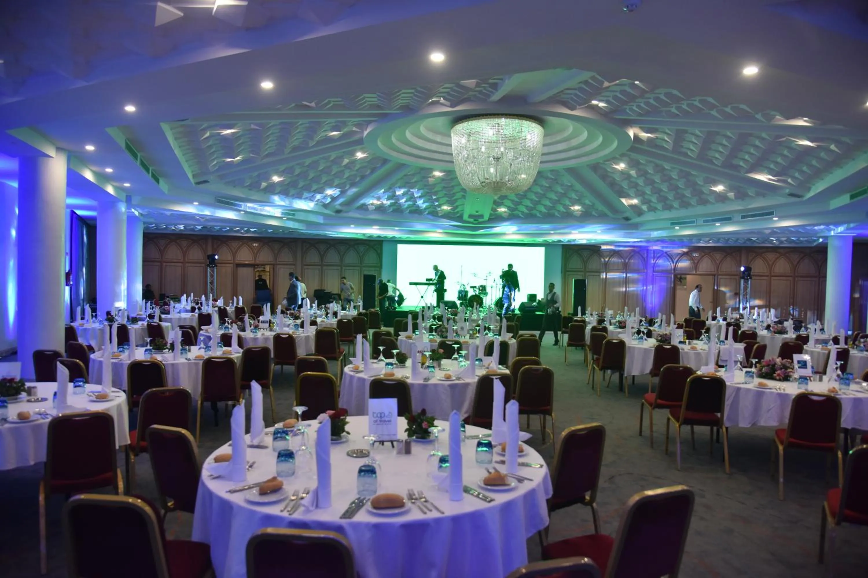 Royal Tulip Taj Sultan