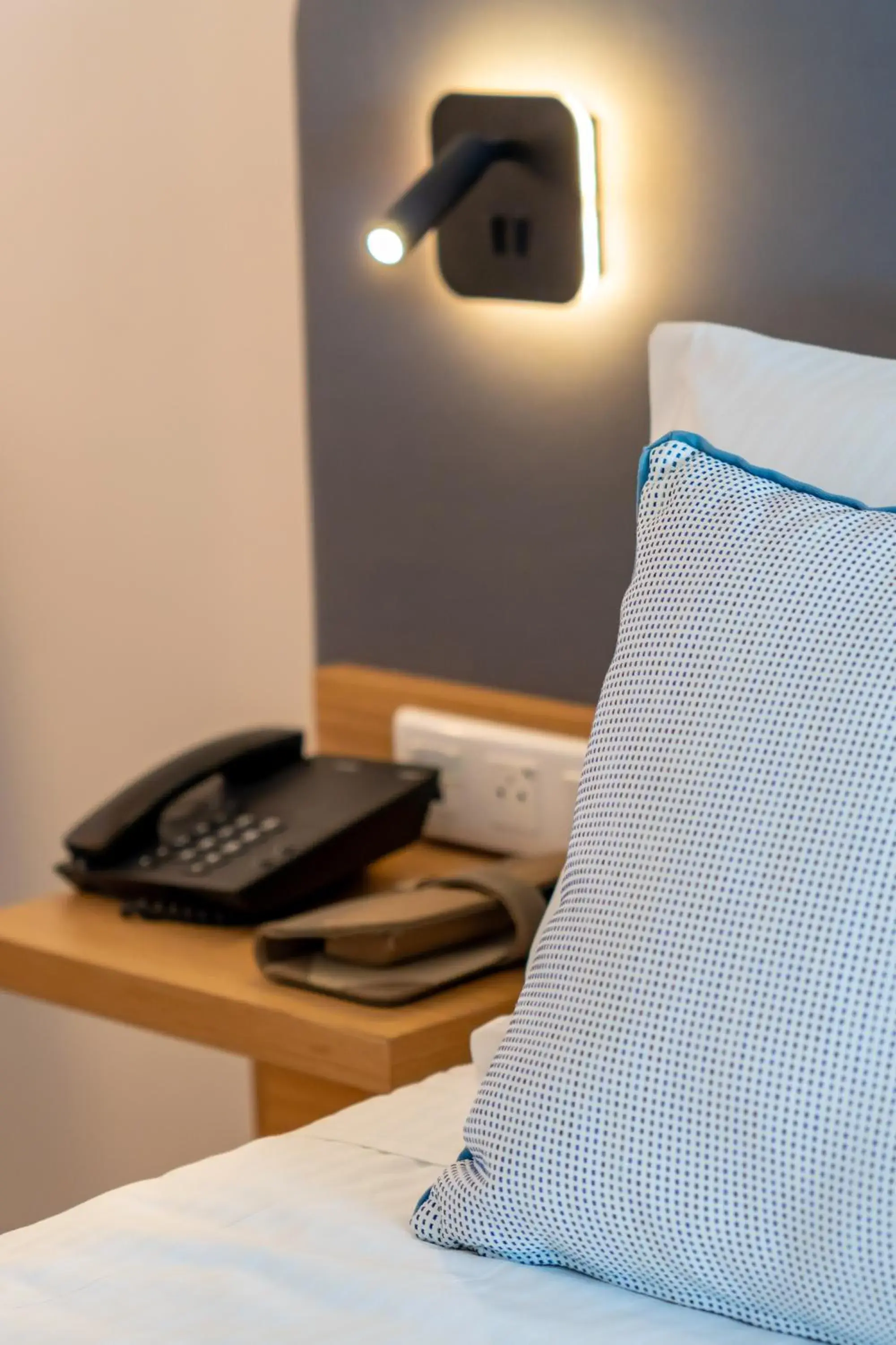 Bed in Golden Tulip Taj Sultan Resort Bed in Golden Tulip Taj Sultan Resort