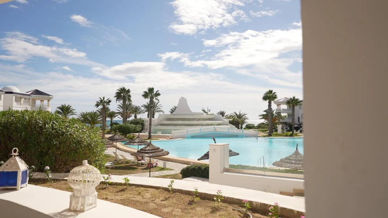 Royal Tulip Taj Sultan