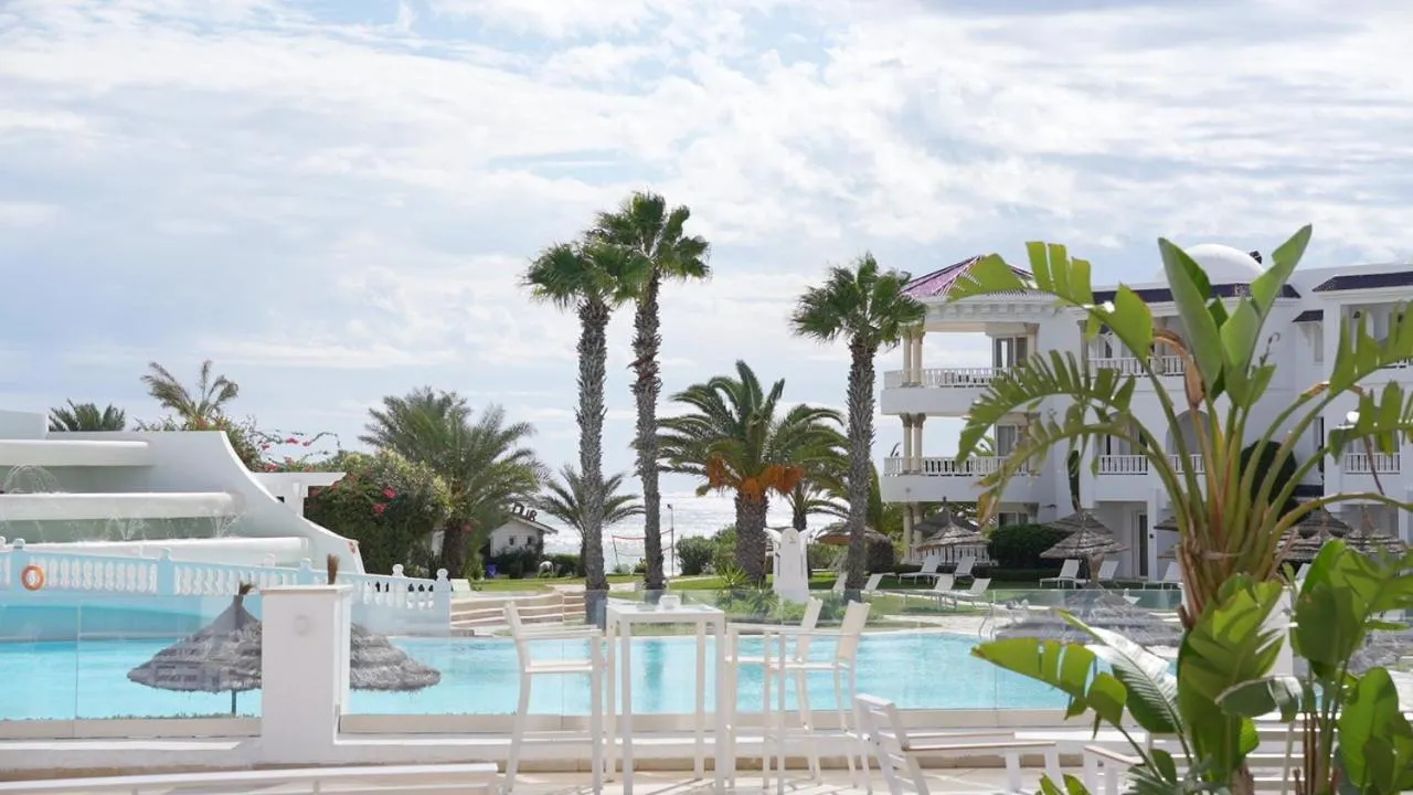 Royal Tulip Taj Sultan