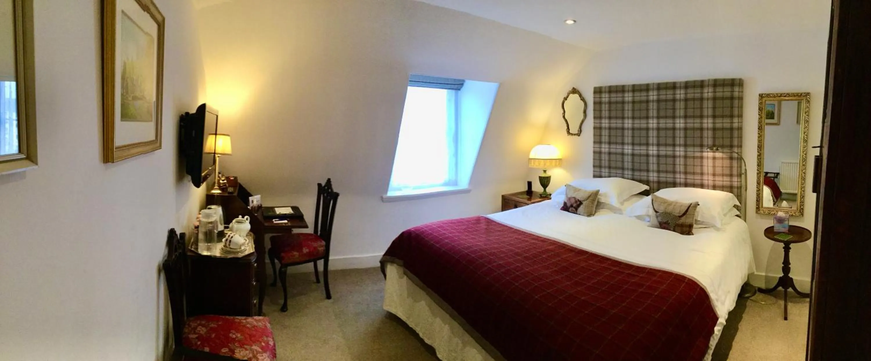 Bedroom, Bed in The Townhouse