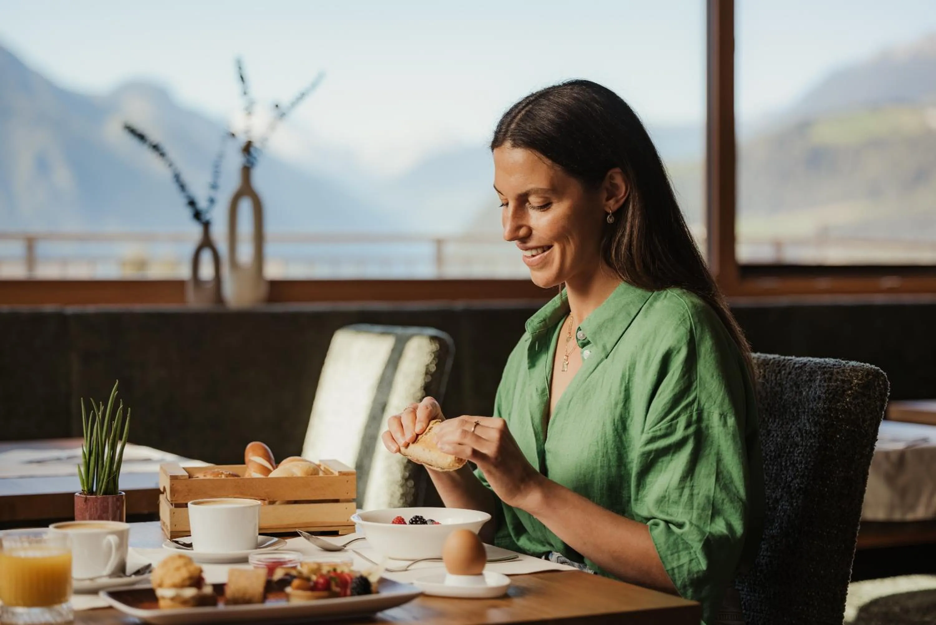 Breakfast in Hotel B&B Feldmessner