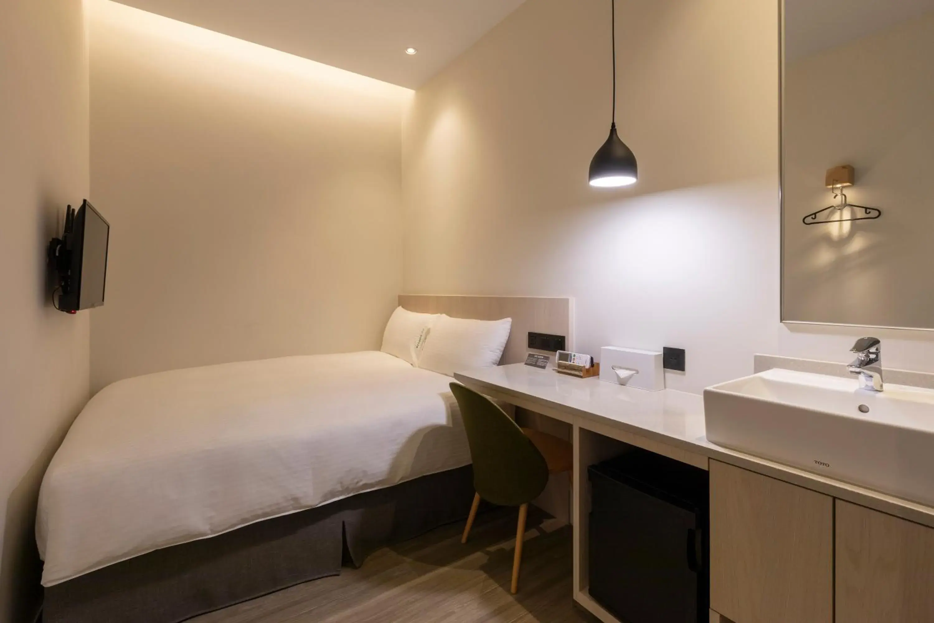 Photo of the whole room, Bed in Meander 1948 Photo of the whole room, Bed in Meander 1948