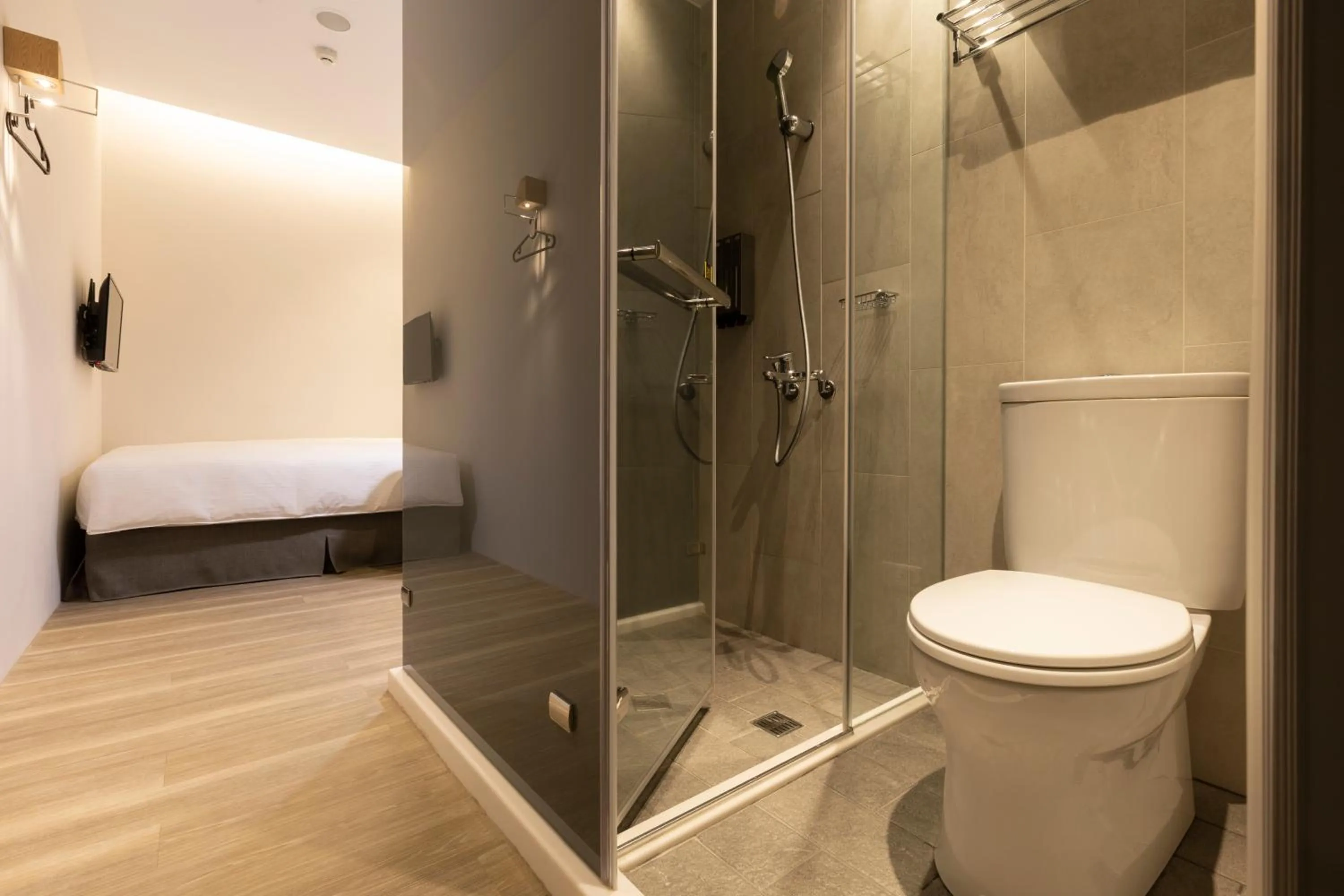 Bathroom in Meander 1948