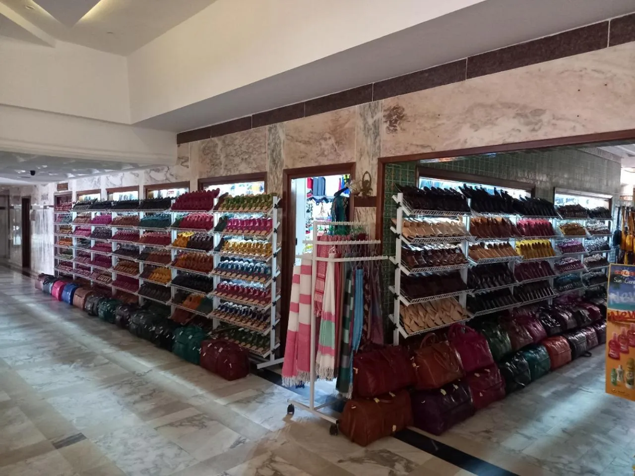 Shopping Area, Drinks in Helya Beach Resort