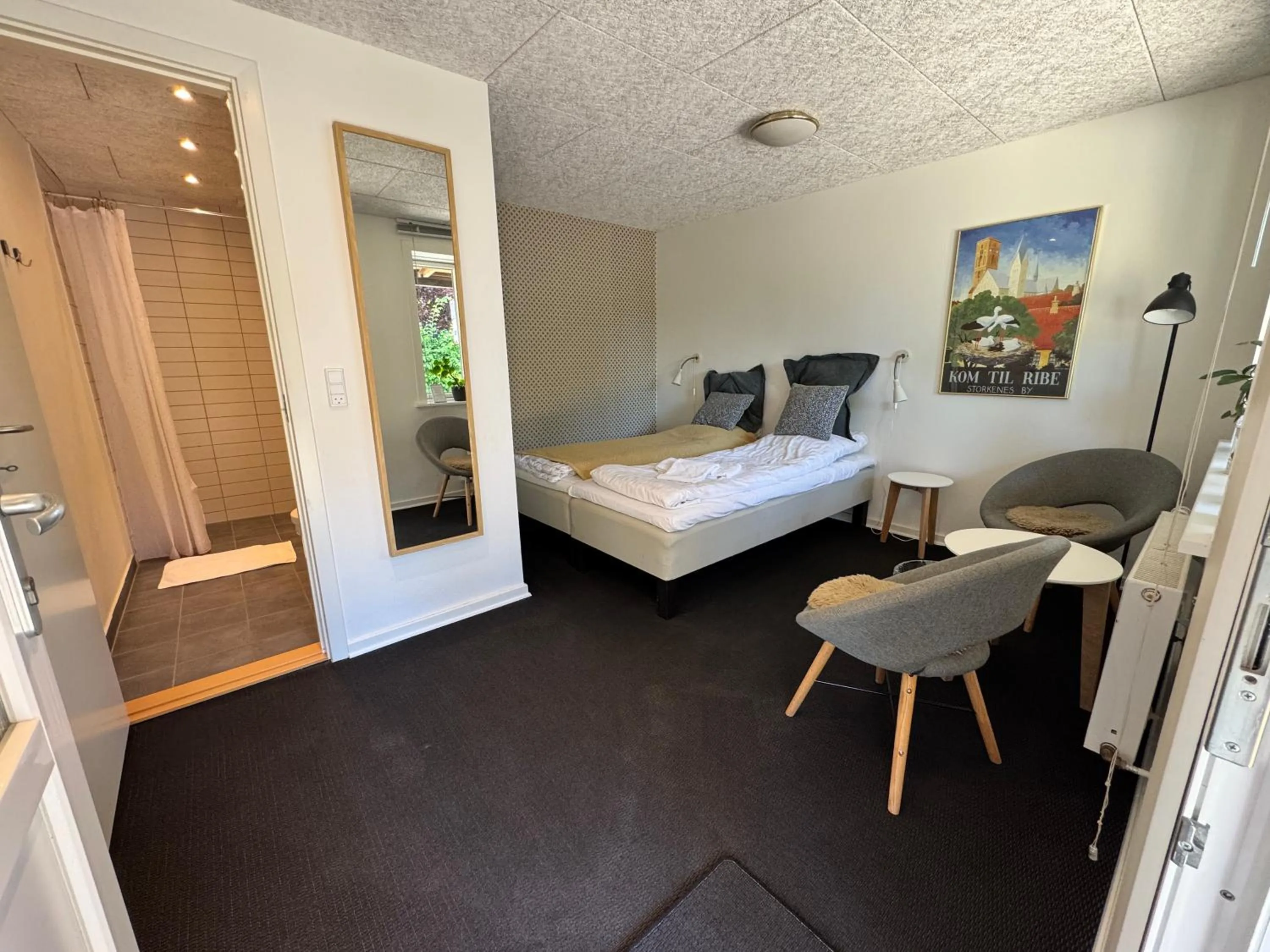 Bed in Gredstedbro Hotel