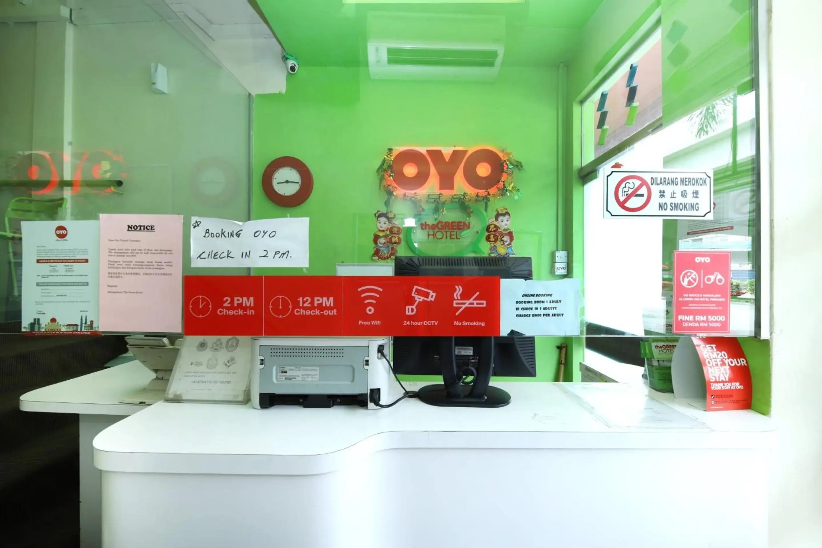 OYO 479 The Green Hotel OYO 479 The Green Hotel