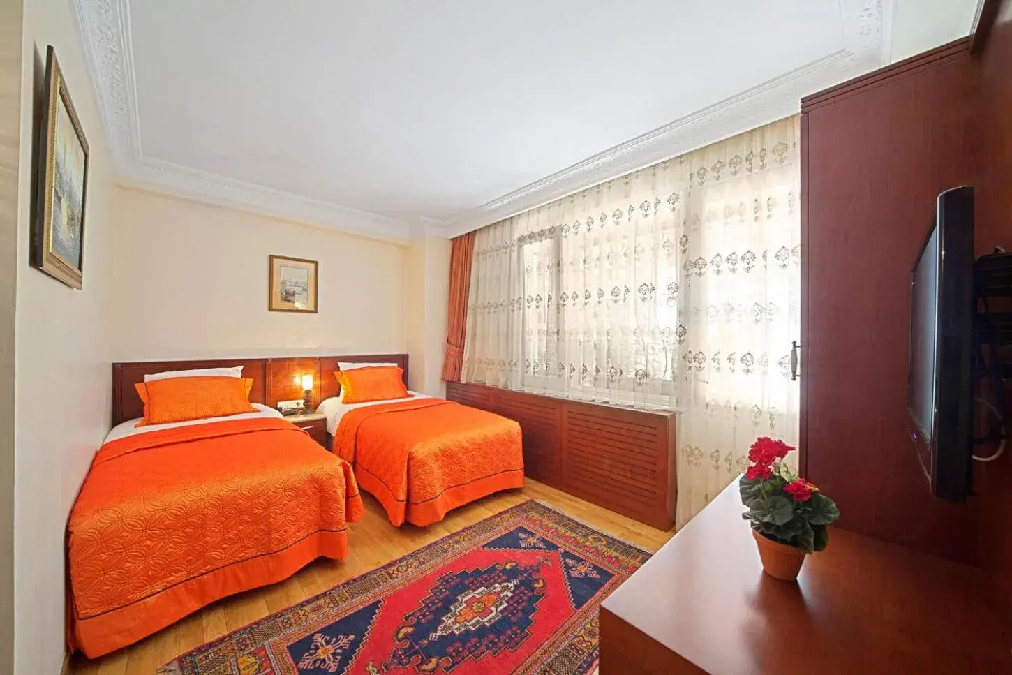 Photo of the whole room, Bed in Dilhayat Kalfa Hotel Photo of the whole room, Bed in Dilhayat Kalfa Hotel