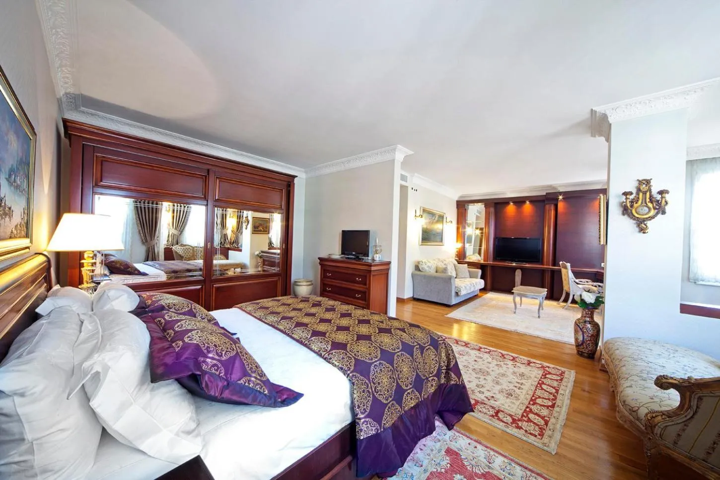 Photo of the whole room, Bed in Dilhayat Kalfa Hotel