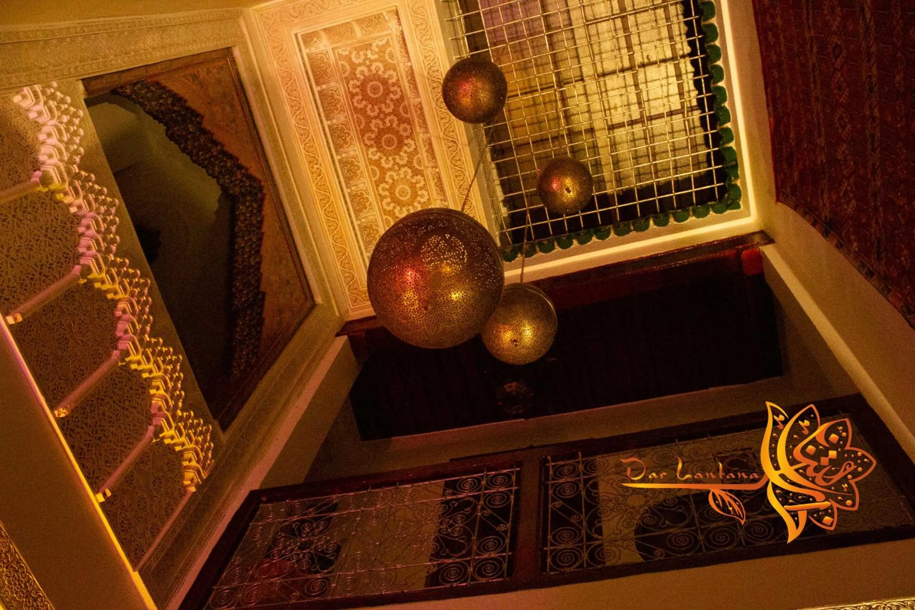 Property building in Dar Lantana