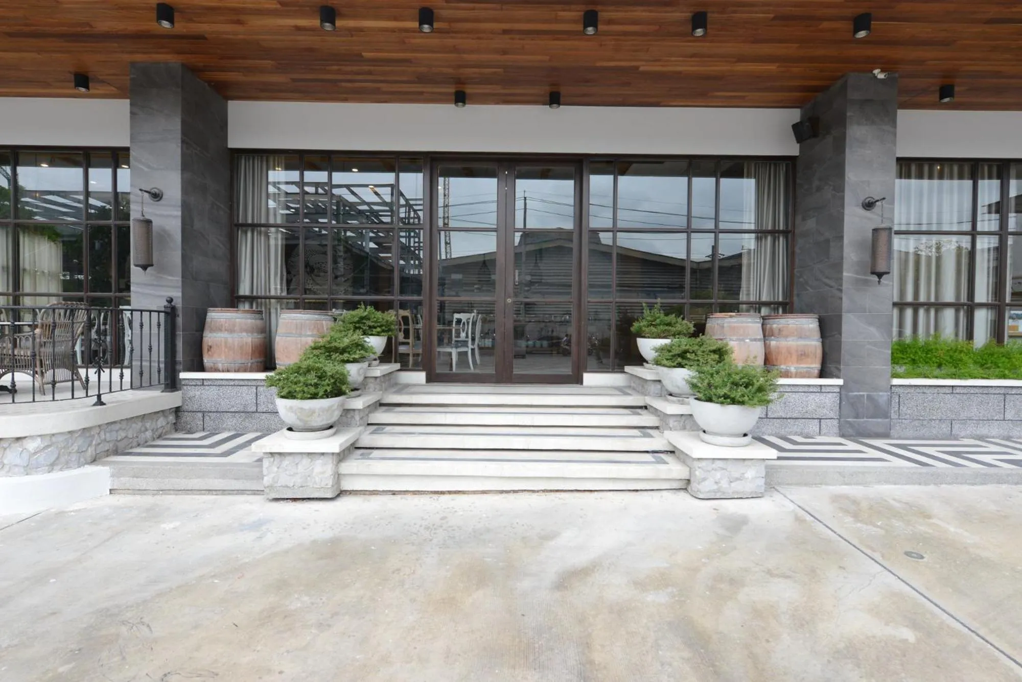 VST Residence -SHA PLUS Certified