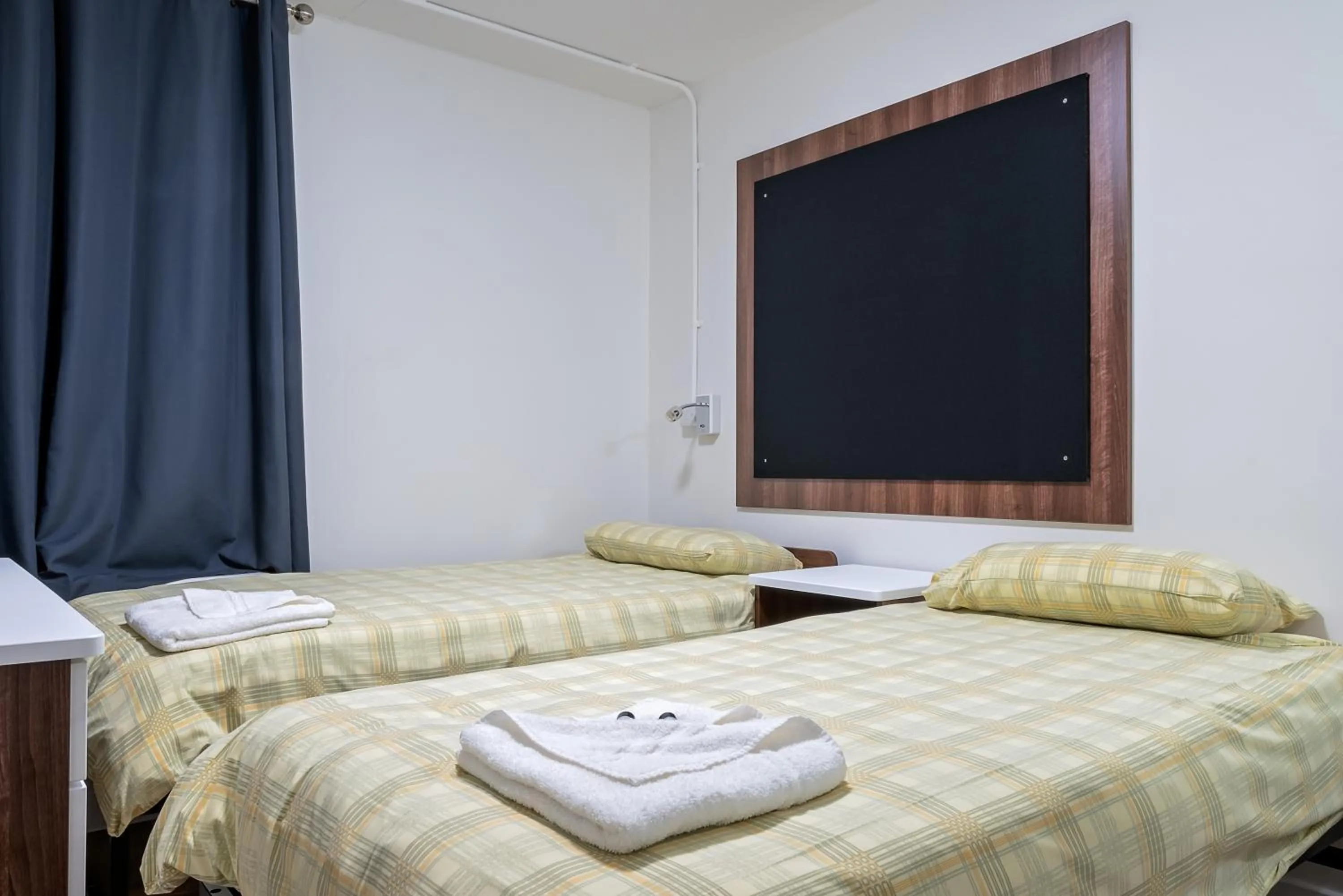 Bed in LSE Rosebery Hall