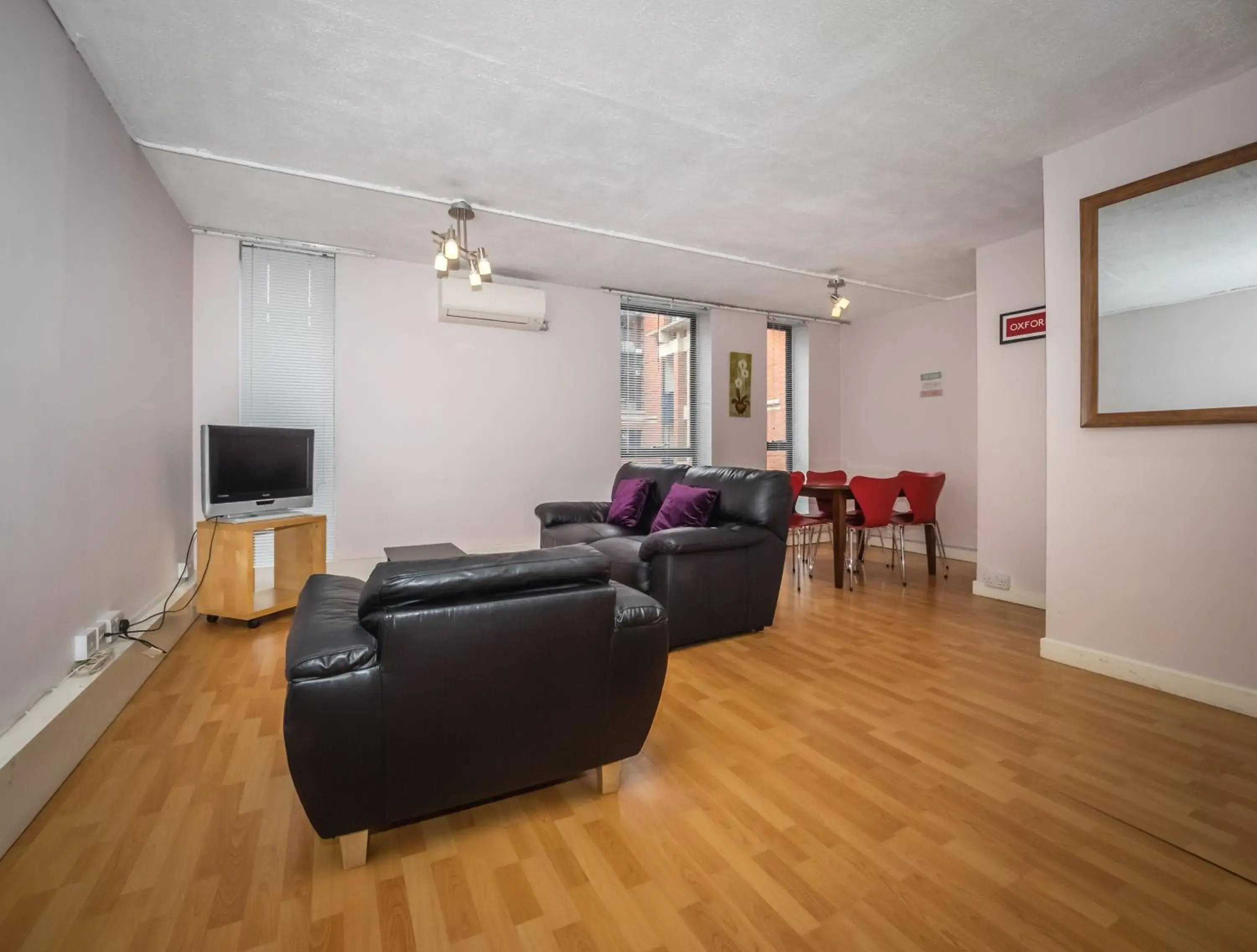 Living room in LSE Rosebery Hall Living room in LSE Rosebery Hall