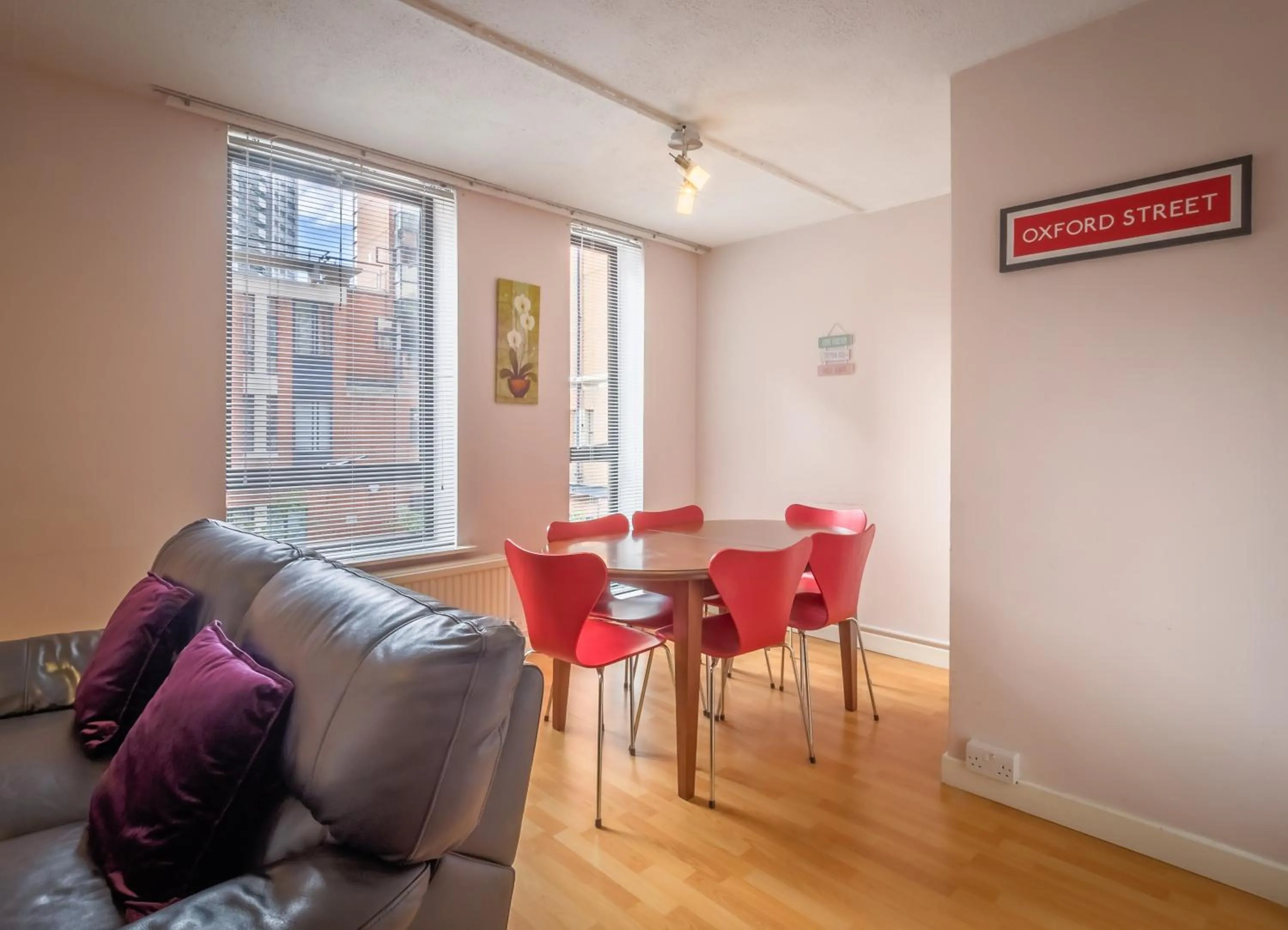 Dining area in LSE Rosebery Hall