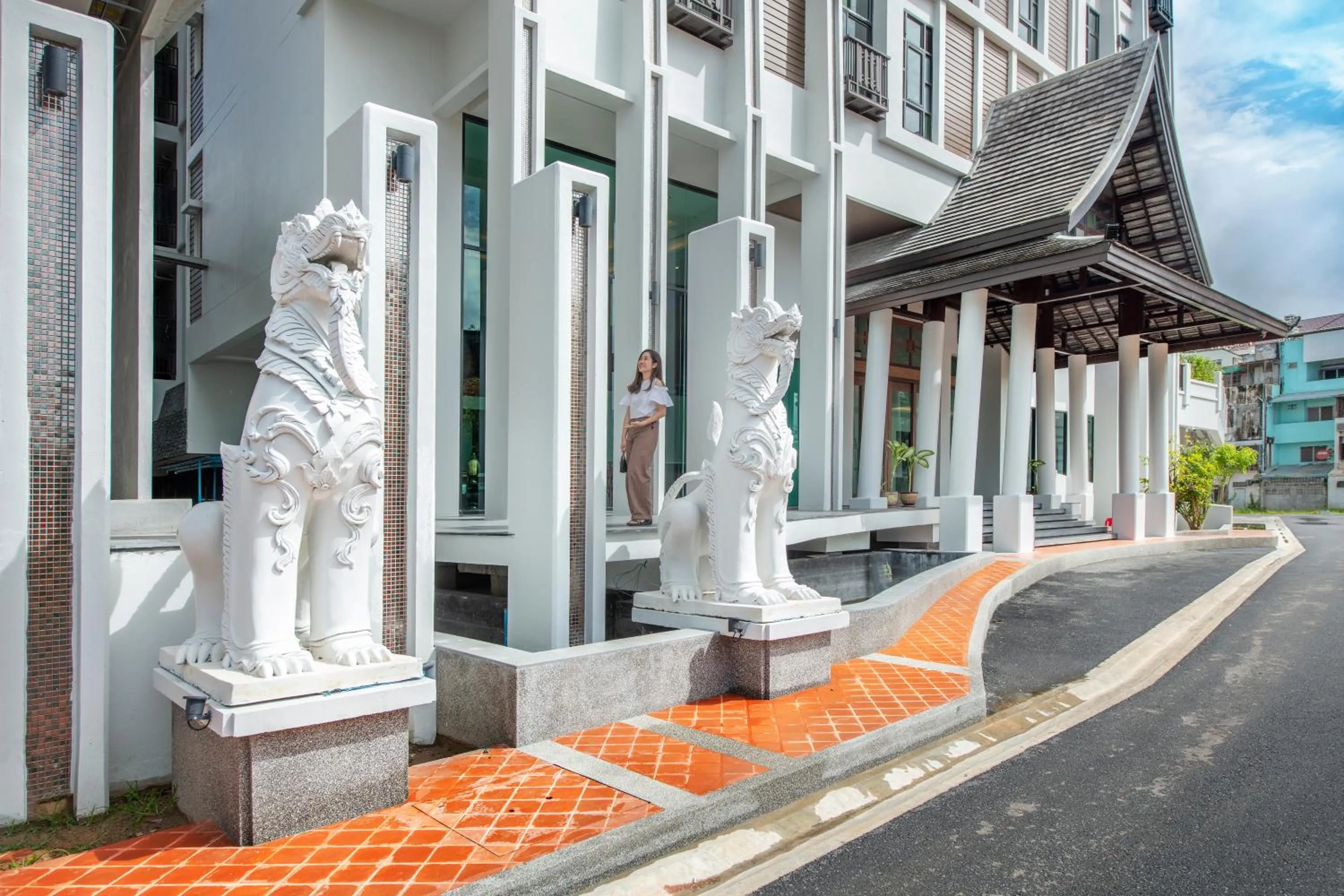 Facade/entrance in Monkham Village Hat Yai