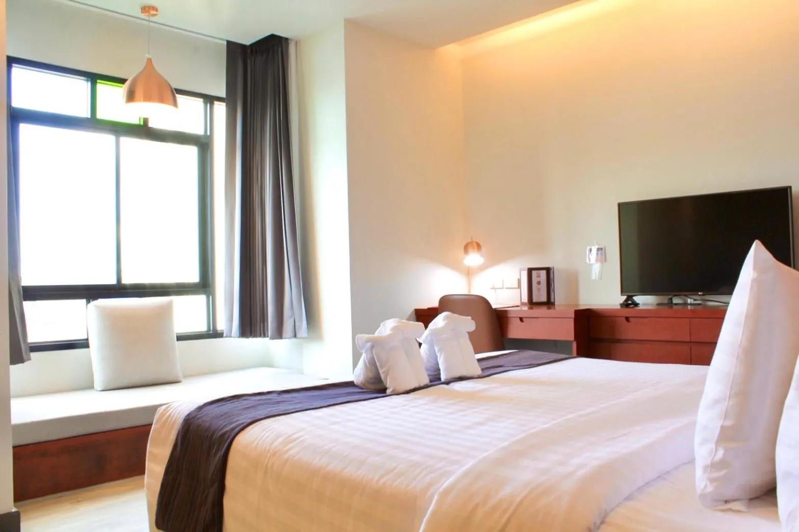 Bedroom, Bed in Monkham Village Hat Yai