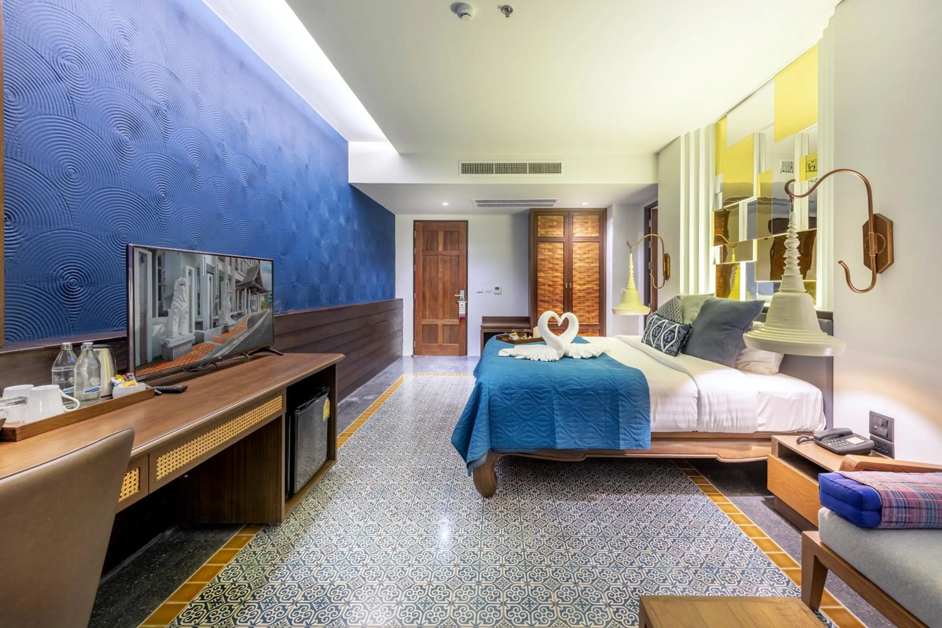 Bedroom, Bed in Monkham Village Hat Yai