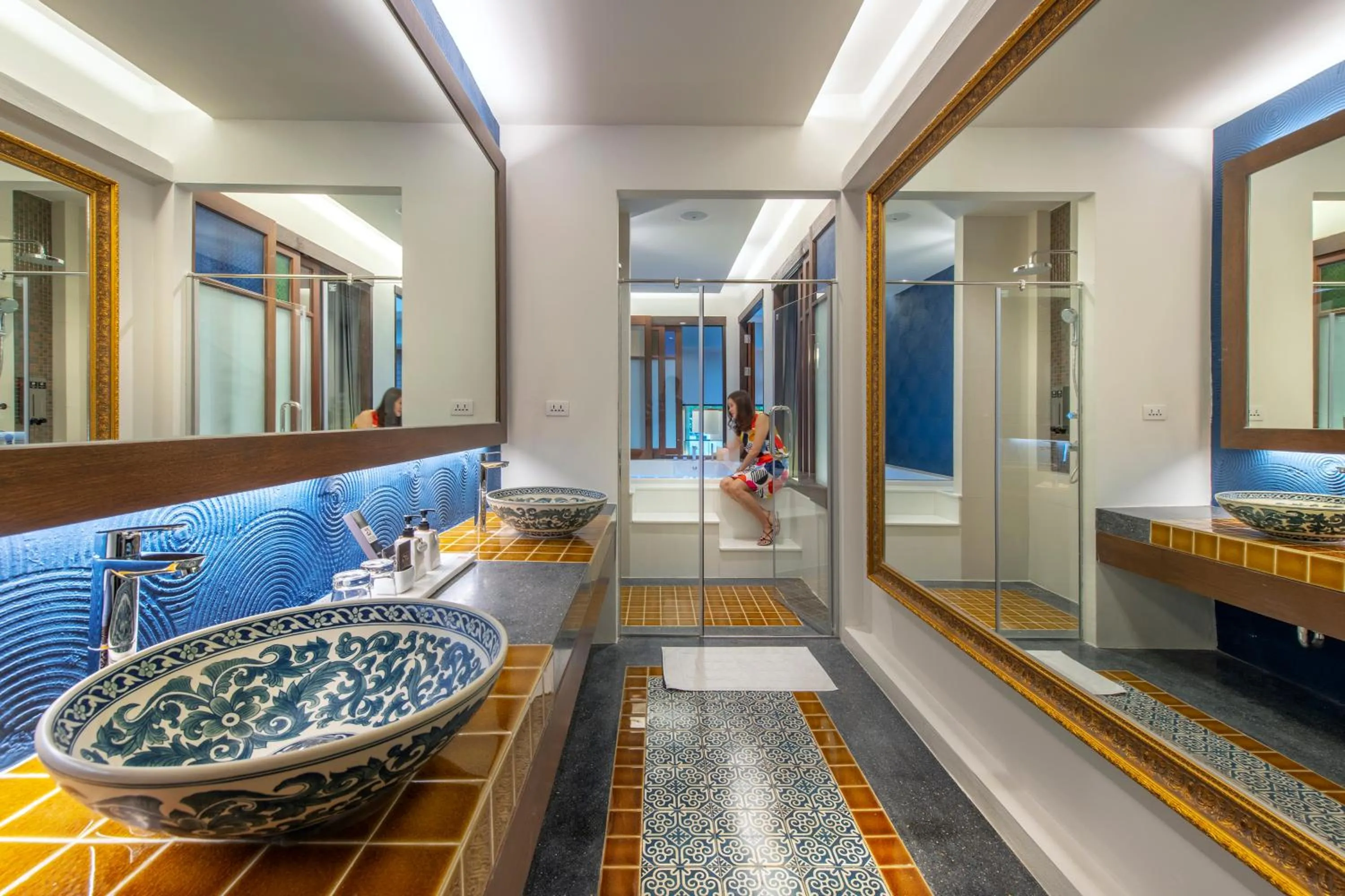 Bathroom in Monkham Village Hat Yai