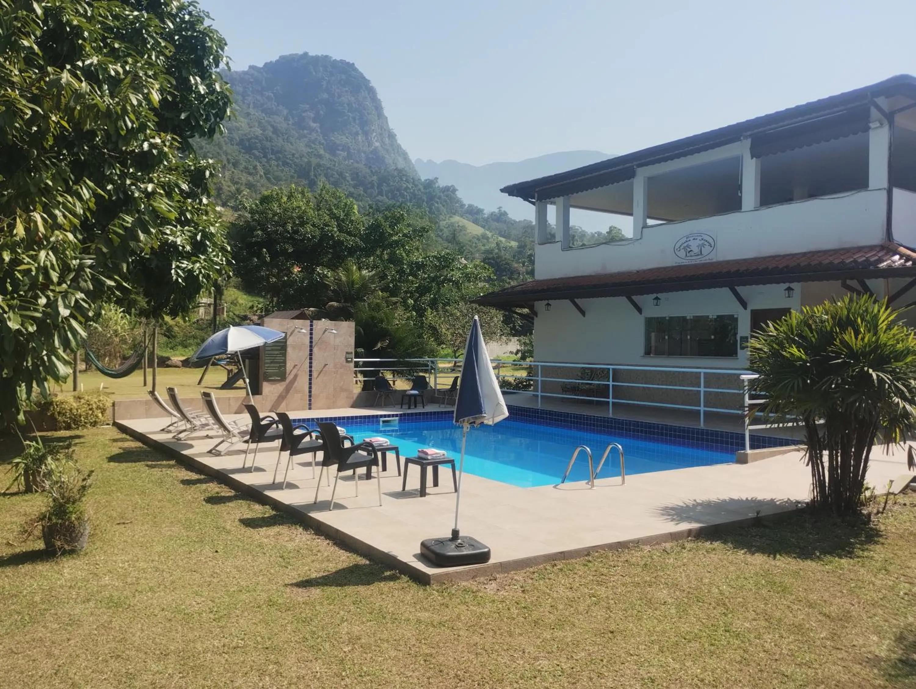Property building in Pousada Cantinho do Sossego localizada do lado Norte de Paraty próxima as Praias de Sao Gonçalo São Gonçalinho Aldeia dos Pataxós Cachoeira do Crepusculo Ilha do Pelad e muito mais