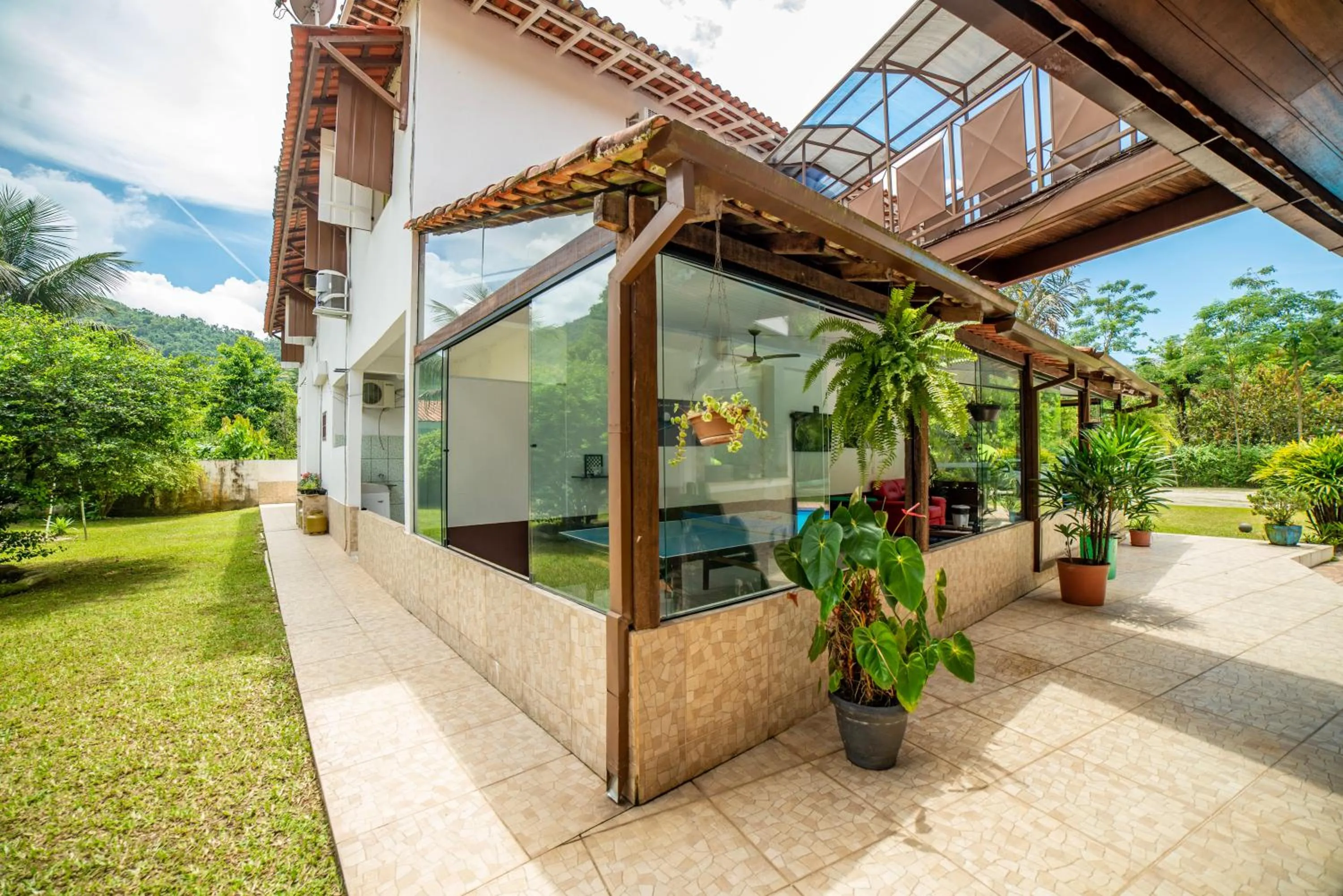 Property building in Pousada Cantinho do Sossego localizada do lado Norte de Paraty próxima as Praias de Sao Gonçalo São Gonçalinho Aldeia dos Pataxós Cachoeira do Crepusculo Ilha do Pelad e muito mais