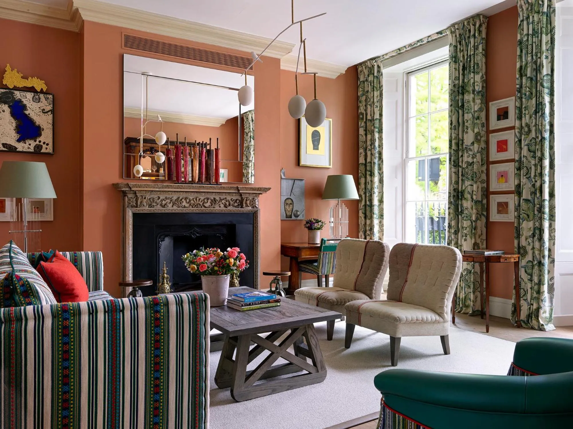 Living room in Dorset Square Hotel, Firmdale Hotels