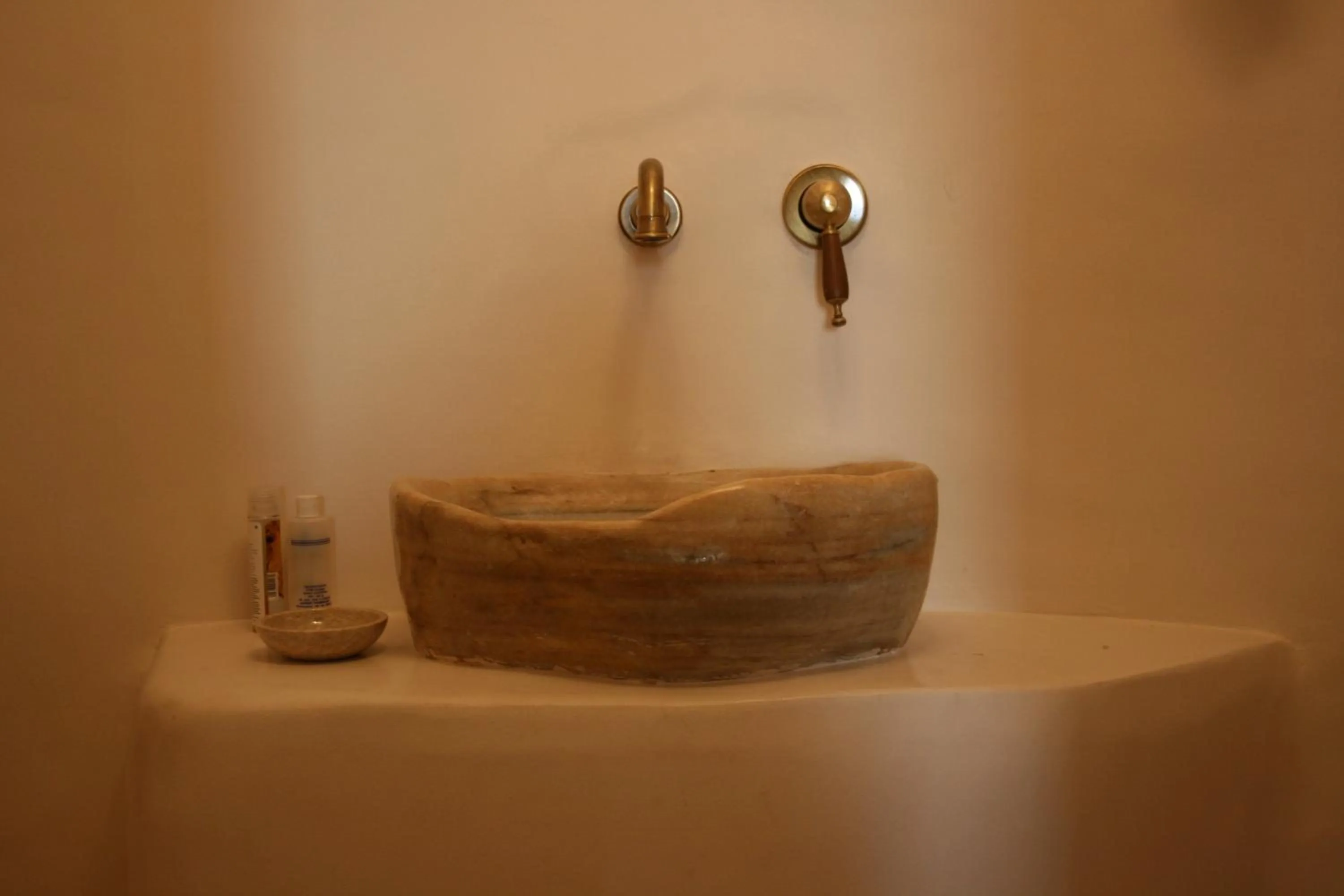 Bathroom in Castle Panigirakis