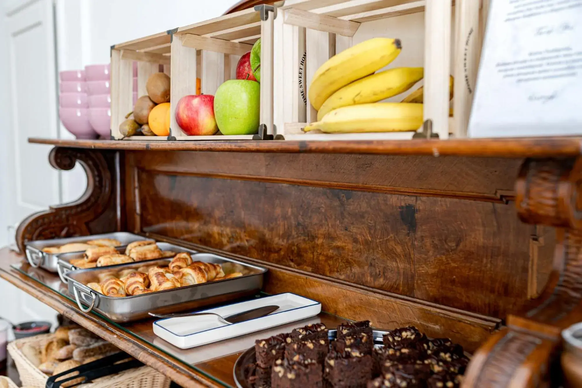 Breakfast in Beletage-Boutique Hotel Breakfast in Beletage-Boutique Hotel