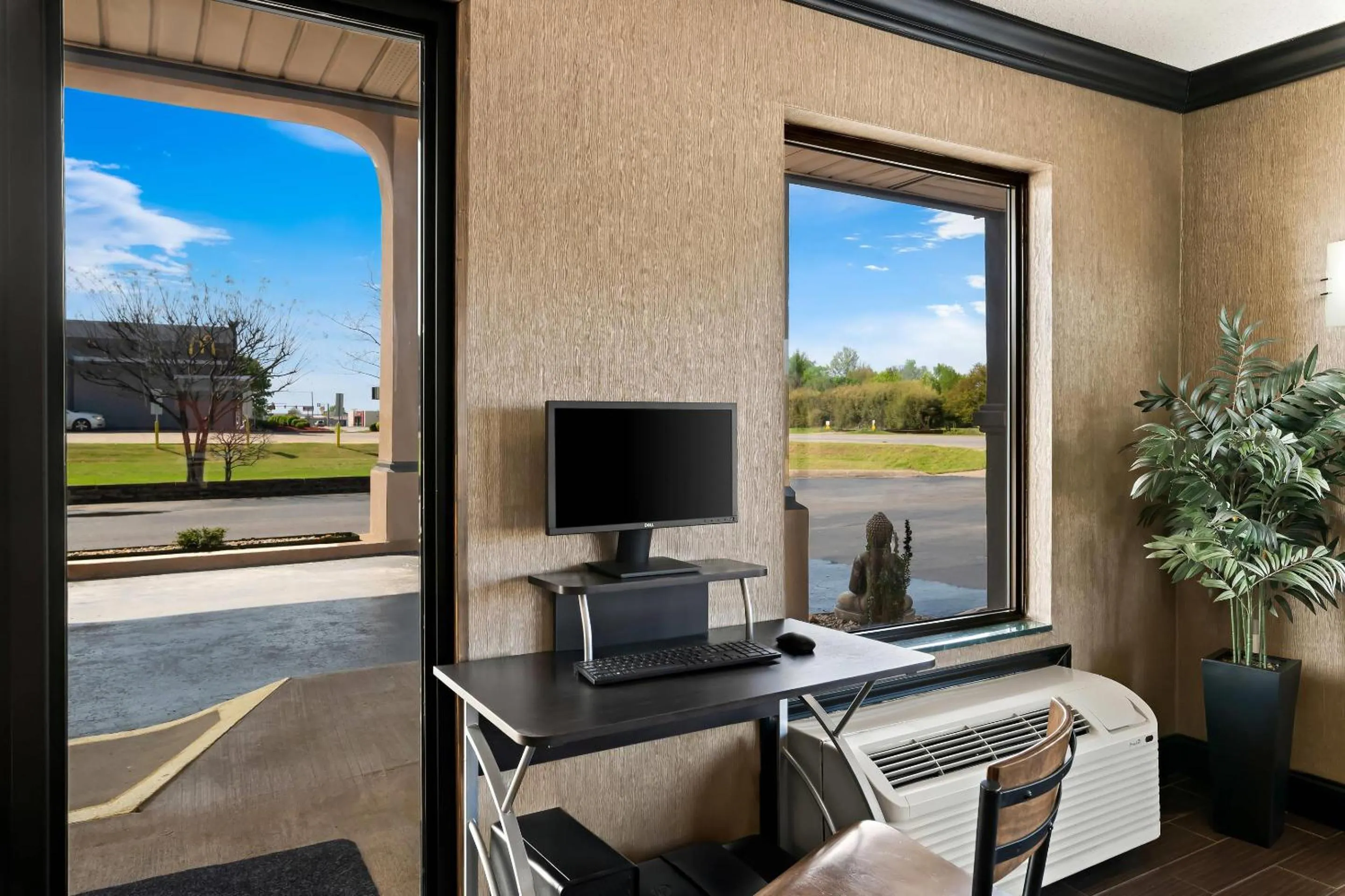 Business facilities in Quality Inn & Suites Dumas