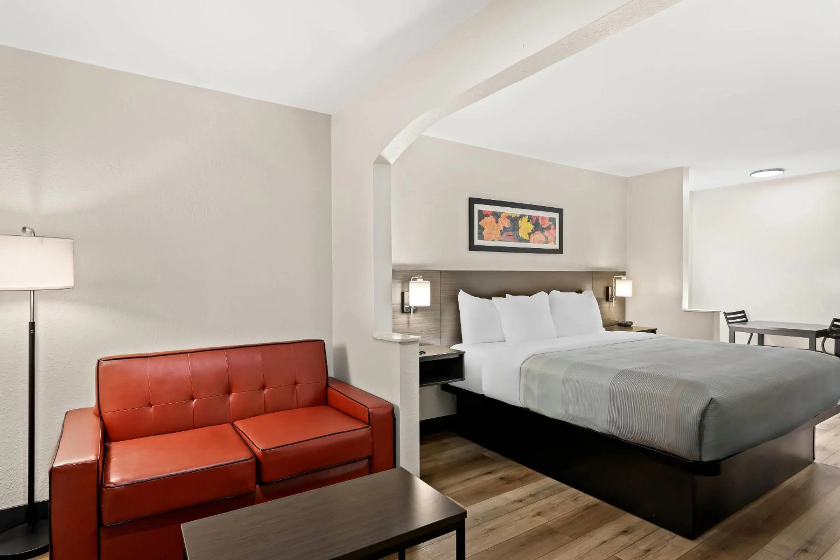 Bedroom, Bed in Quality Inn & Suites Dumas