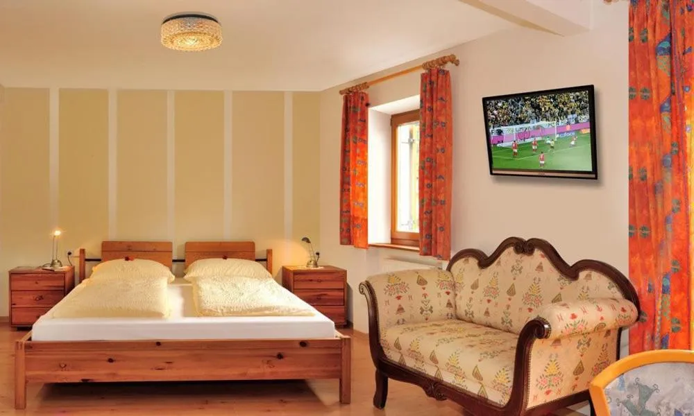 Bed in Residence Hofer