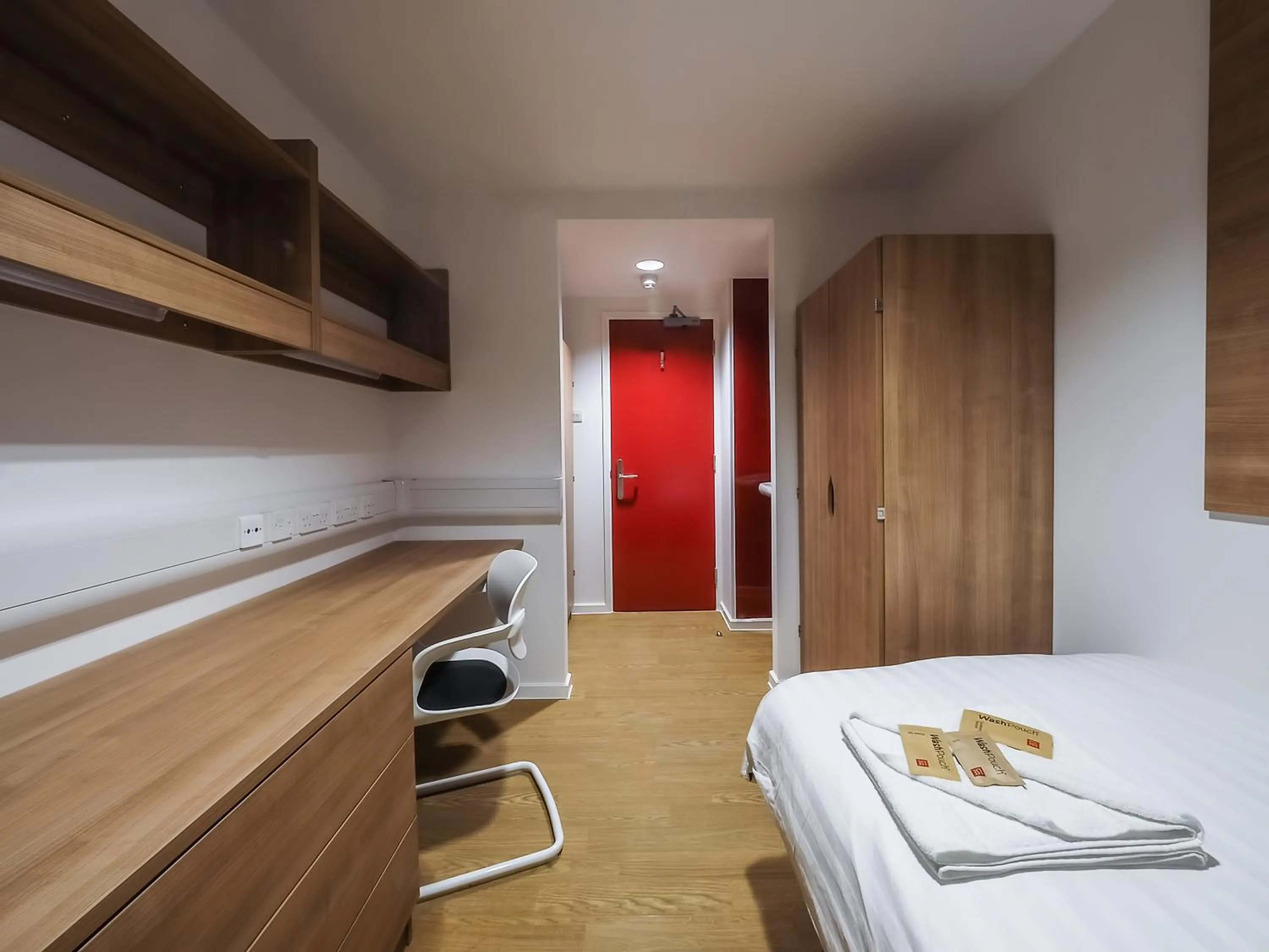 Bed in LSE High Holborn