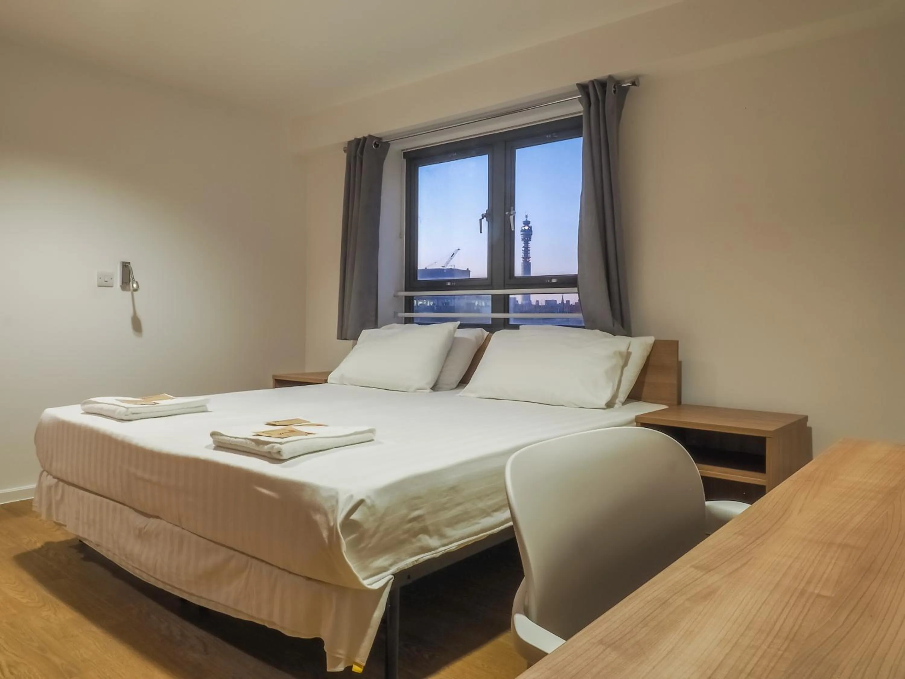 Bed in LSE High Holborn