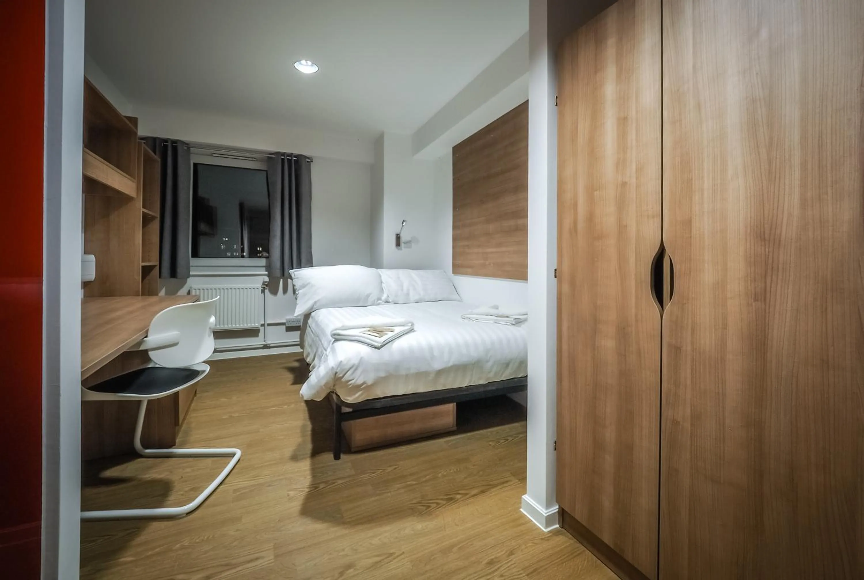 Bed in LSE High Holborn