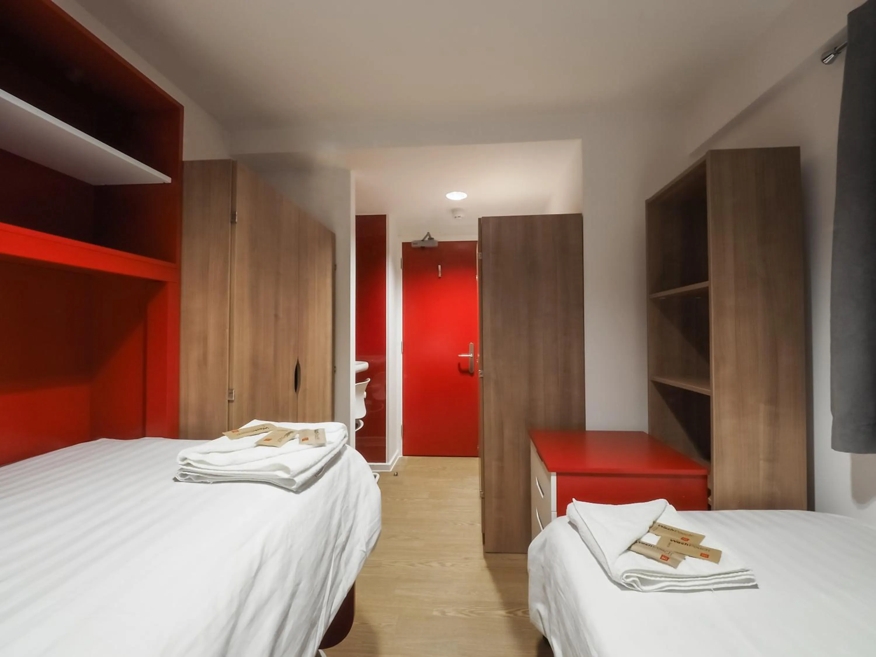 Bed in LSE High Holborn