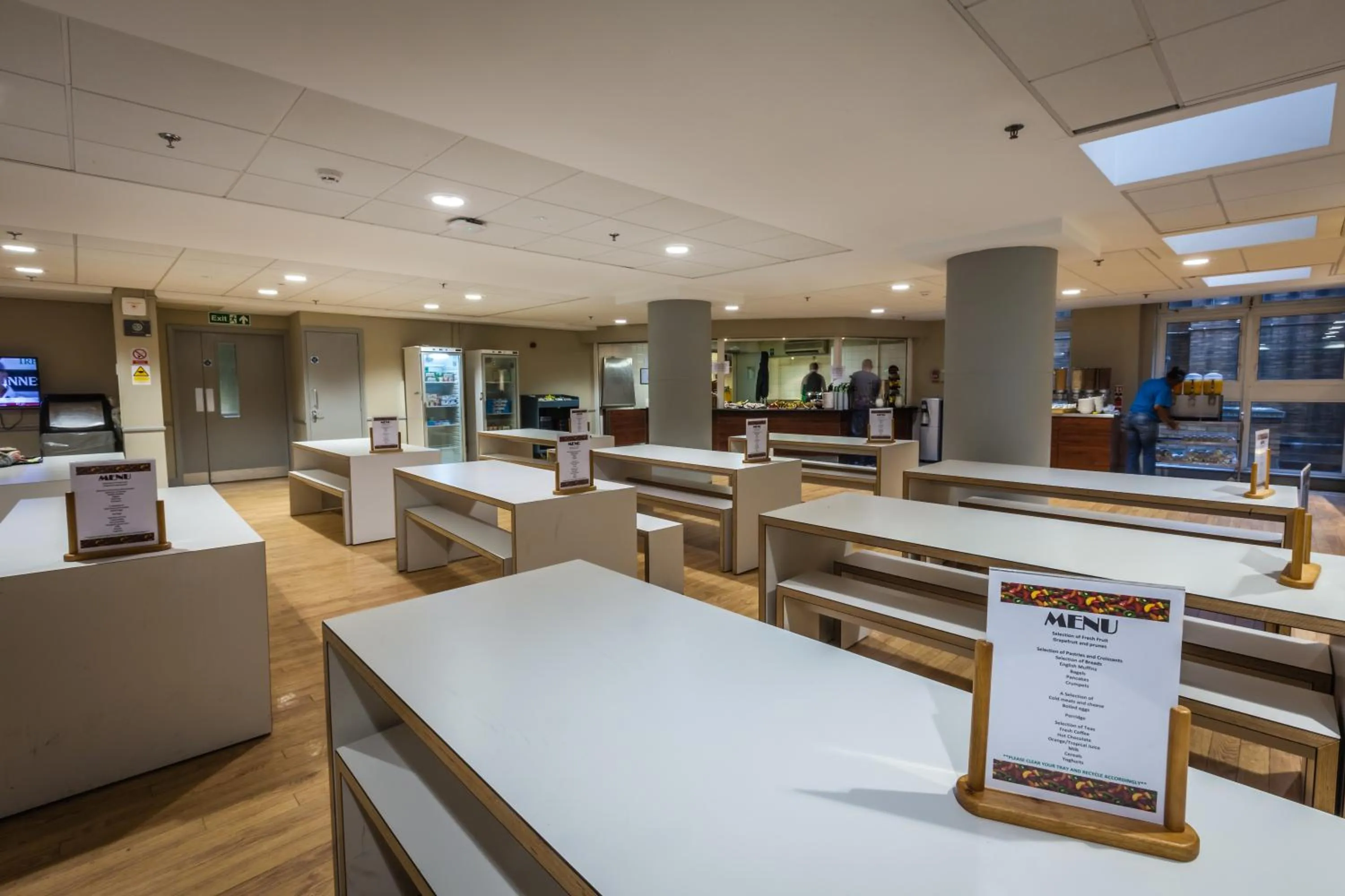 Breakfast in LSE High Holborn