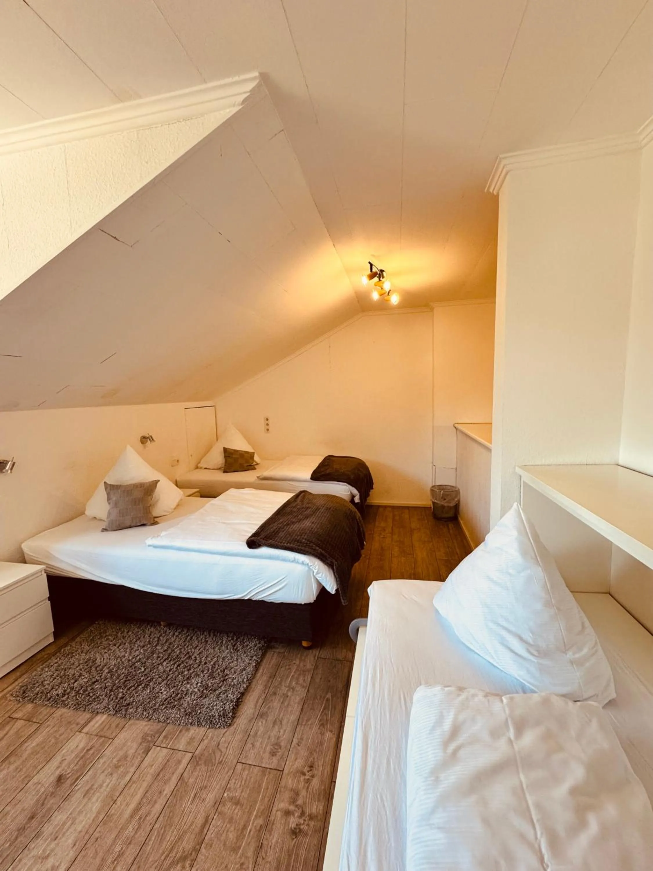 Bed in Oberkasseler Hof Bonn