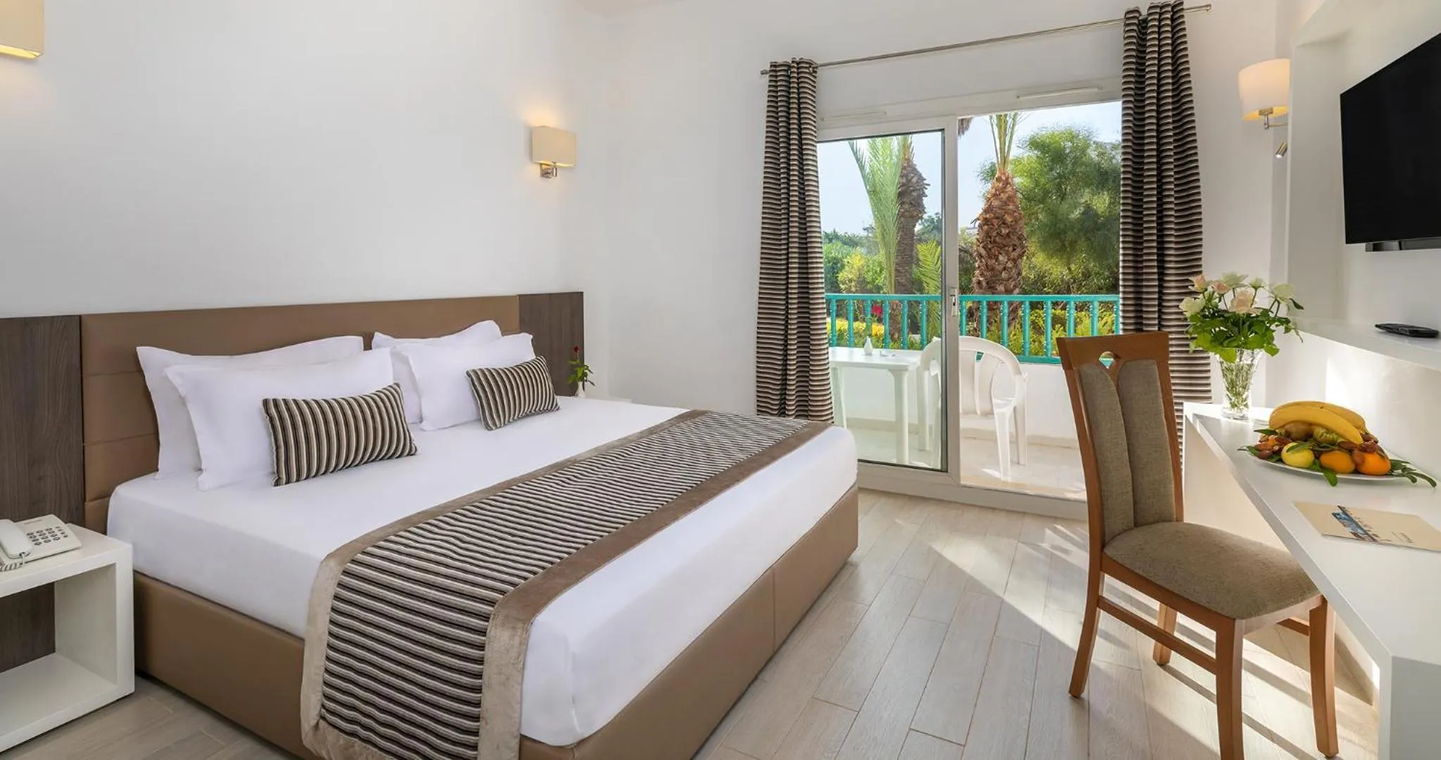 Bedroom, Bed in El Mouradi Port El Kantaoui